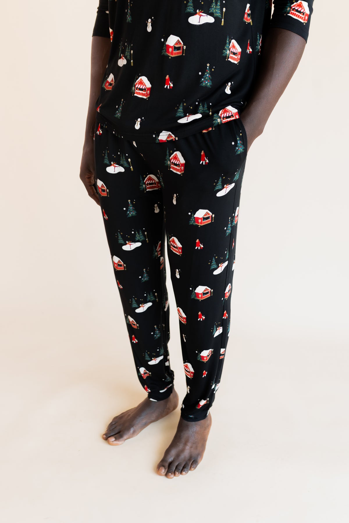 Men's Jogger Set in Winter Wonderland