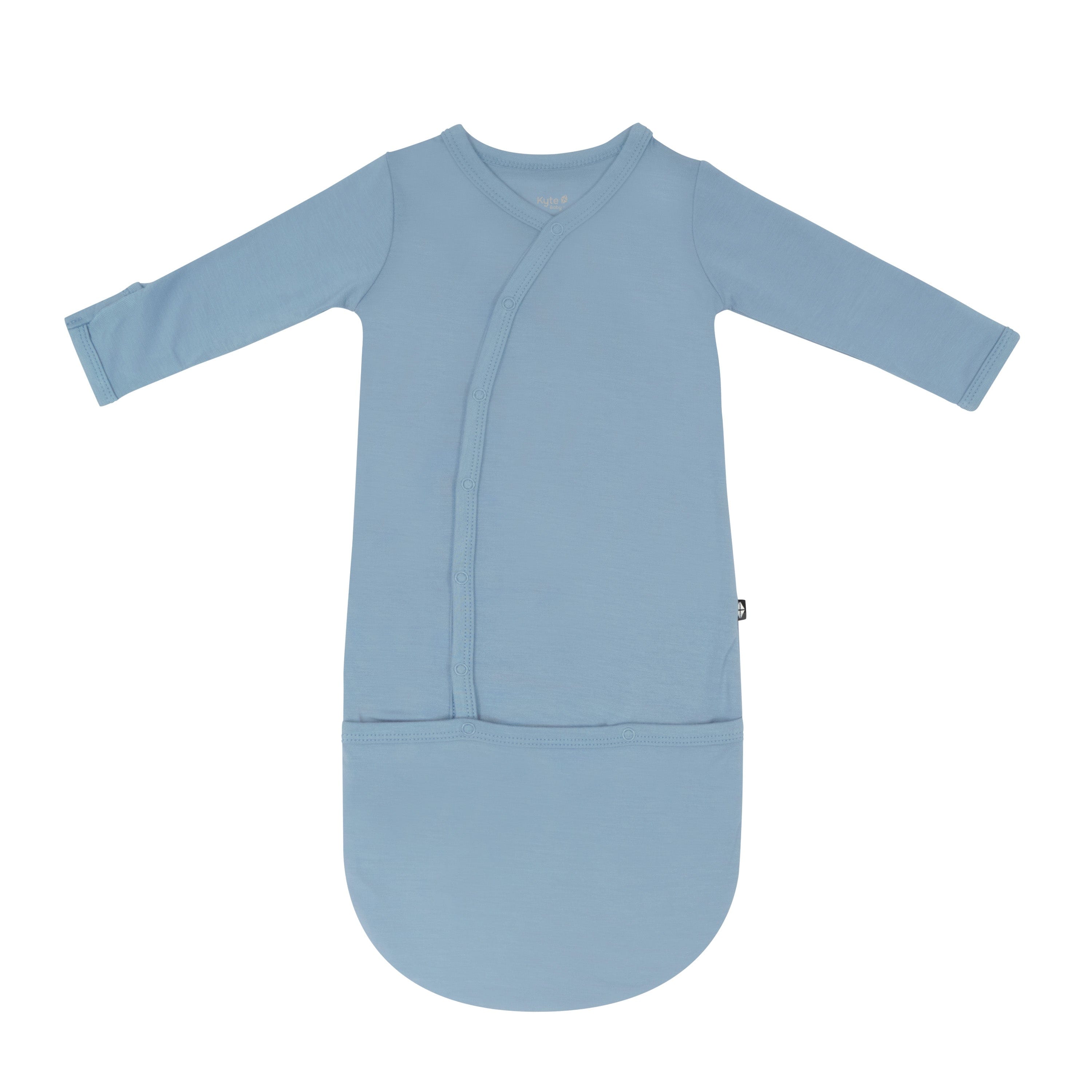 Flat lay of Kyte Baby Bundler in Slate