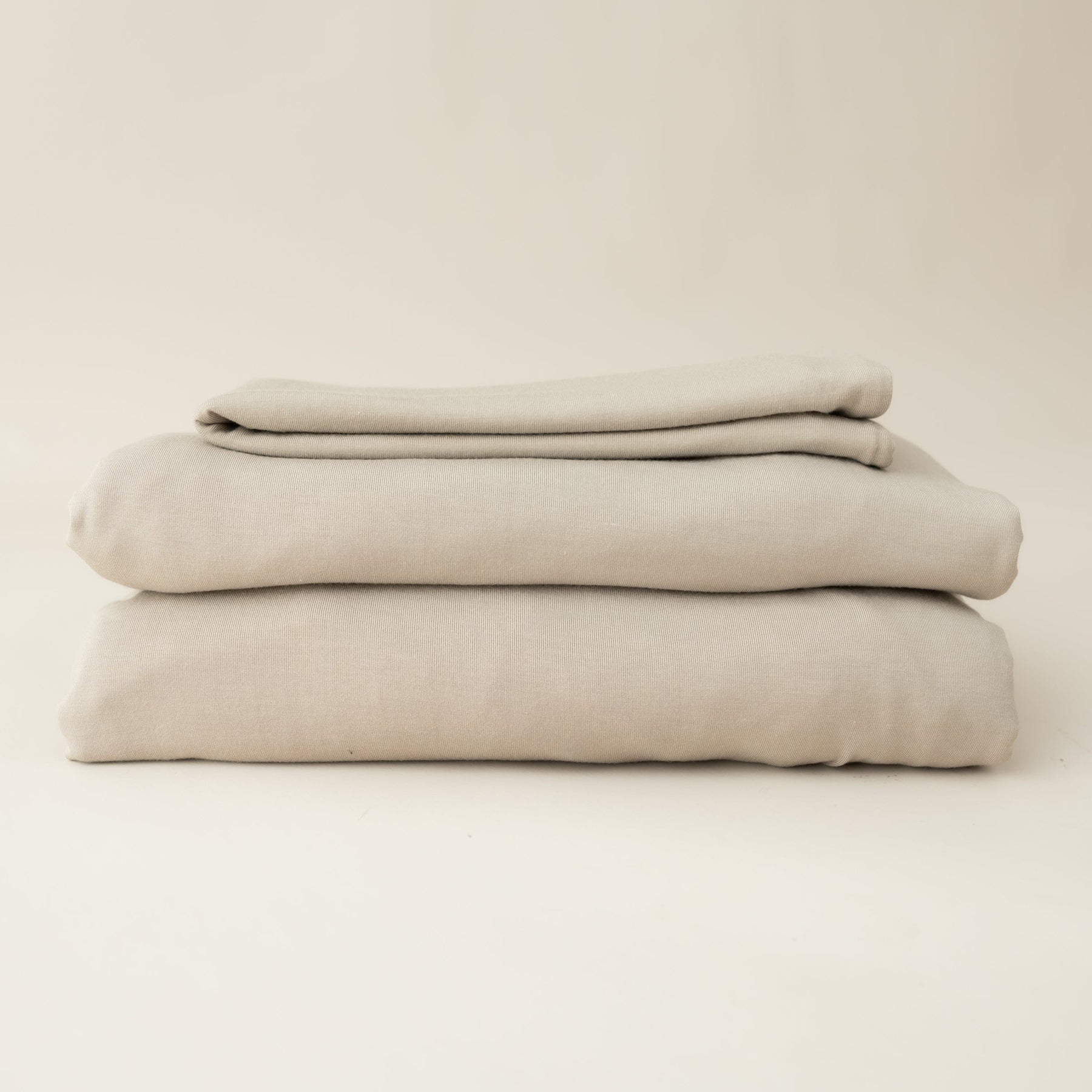 Kyte Baby Fitted Sheet Fitted Sheet with Pillowcases in Almond