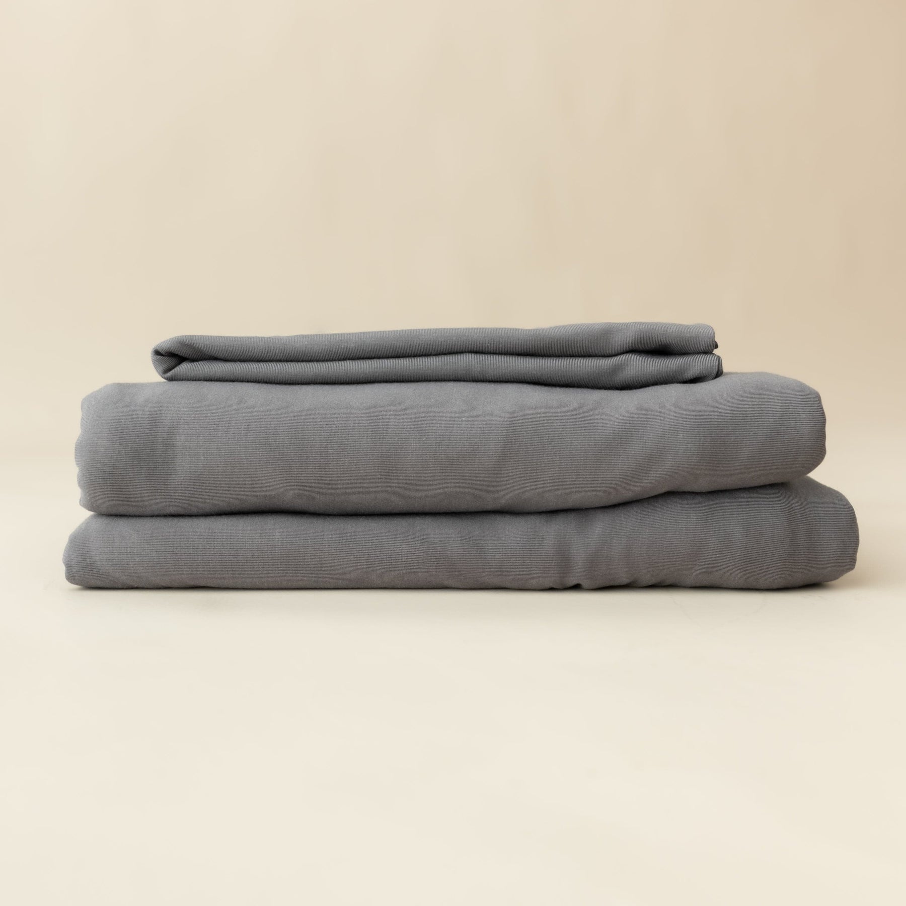 Kyte Baby Fitted Sheet Fitted Sheet with Pillowcases in Charcoal