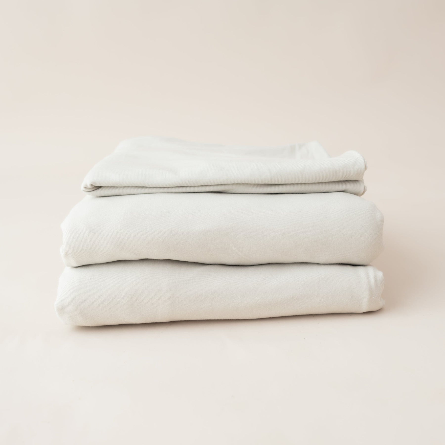 Kyte Baby Fitted Sheet Fitted Sheet with Pillowcases in Oat