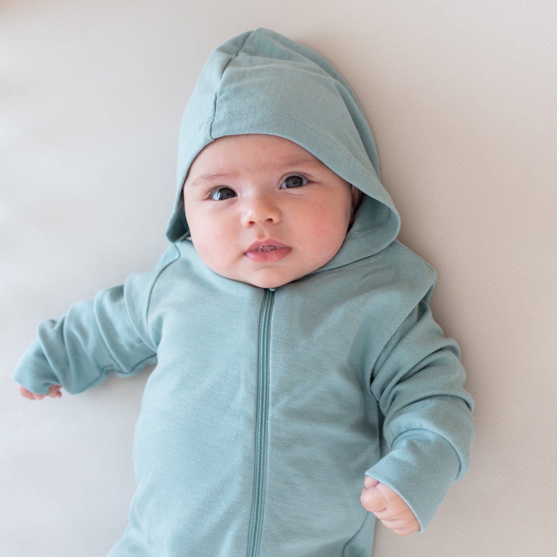 Kyte Baby Hooded Zippered Romper Bamboo Jersey Hooded Zippered Romper in Glacier
