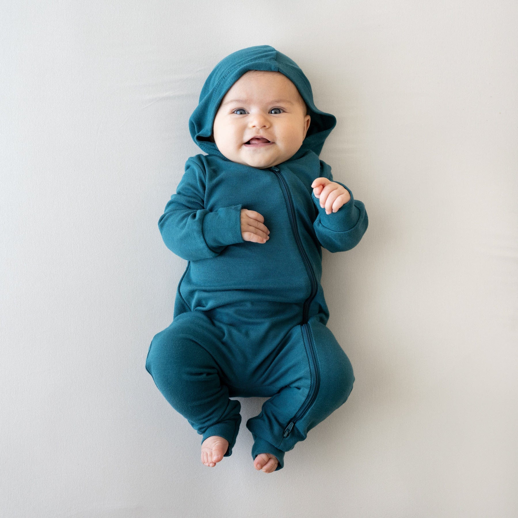 Kyte Baby Hooded Zippered Romper Bamboo Jersey Hooded Zippered Romper in Loch