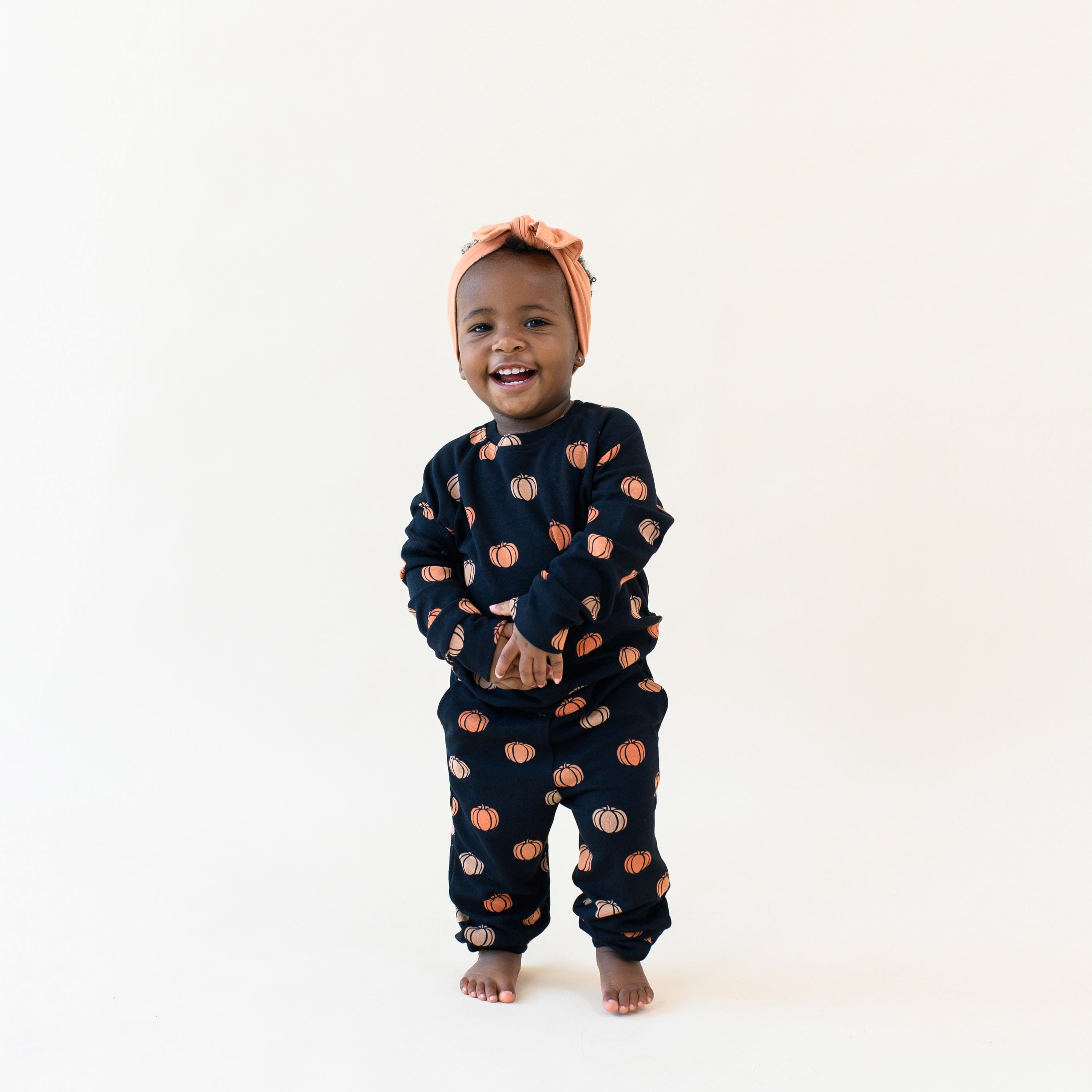 Kyte baby top Midnight Pumpkin