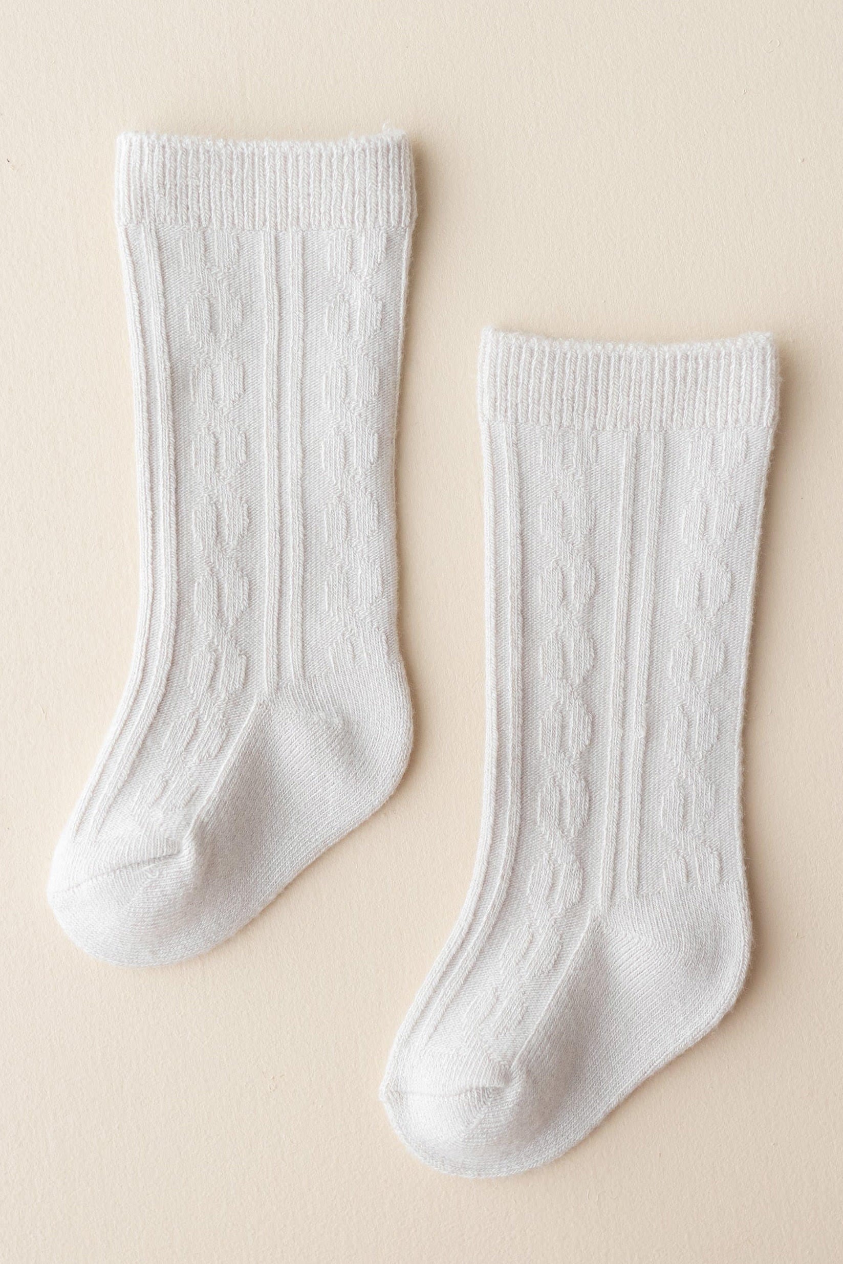 Kyte Baby bamboo cable knit Knee High Socks in Oat