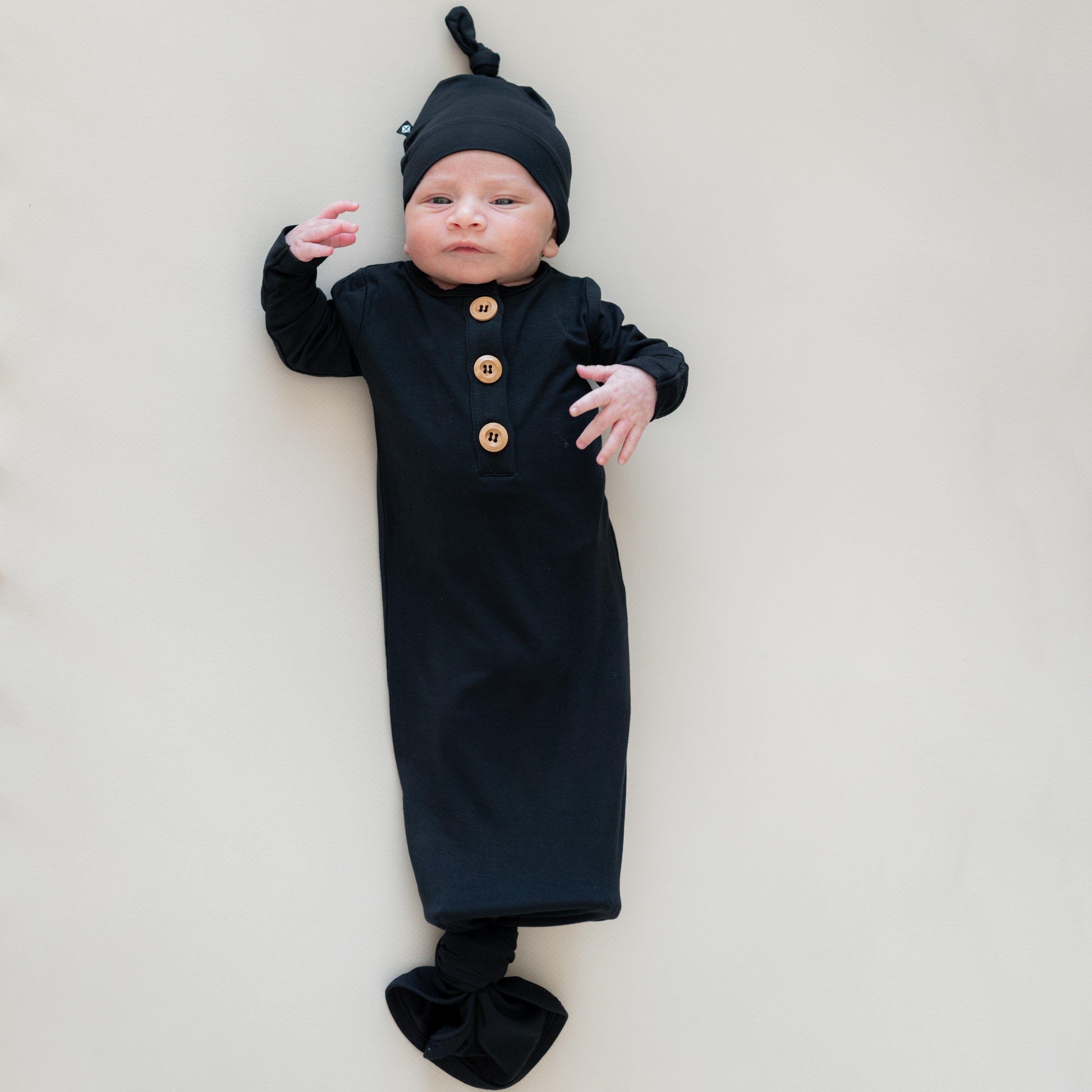 Kyte Baby Knotted Gown with Hat Set Knotted Gown with Hat Set in Midnight