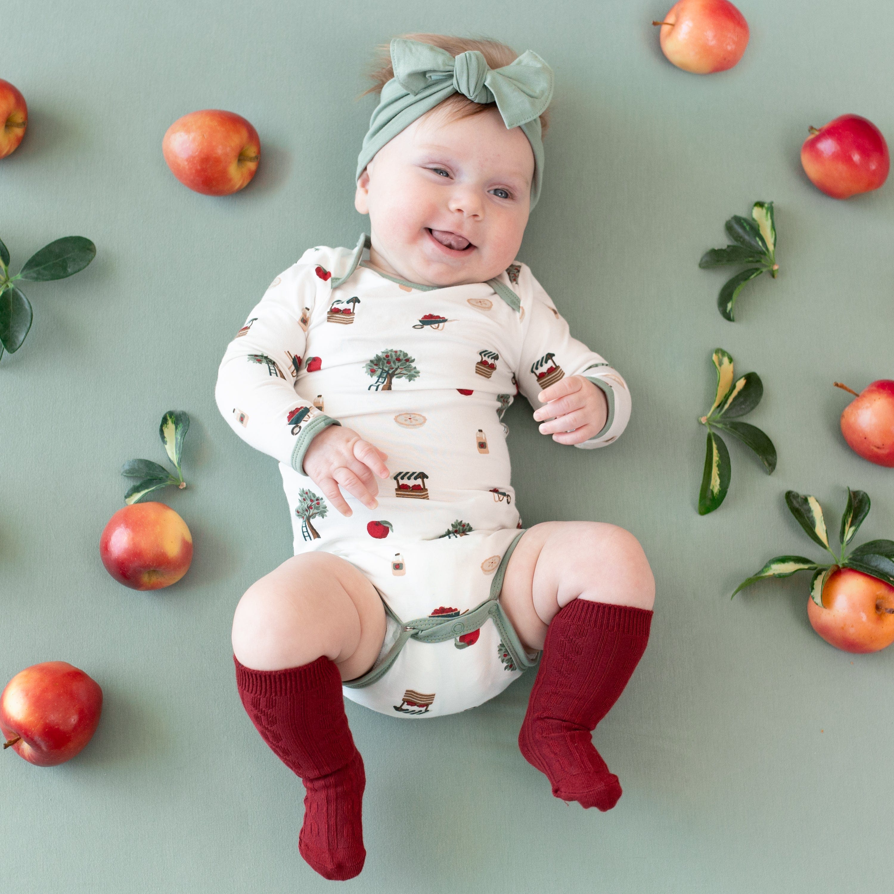 Kyte Baby Long Sleeve Bodysuits Long Sleeve Bodysuit in Apple Orchard