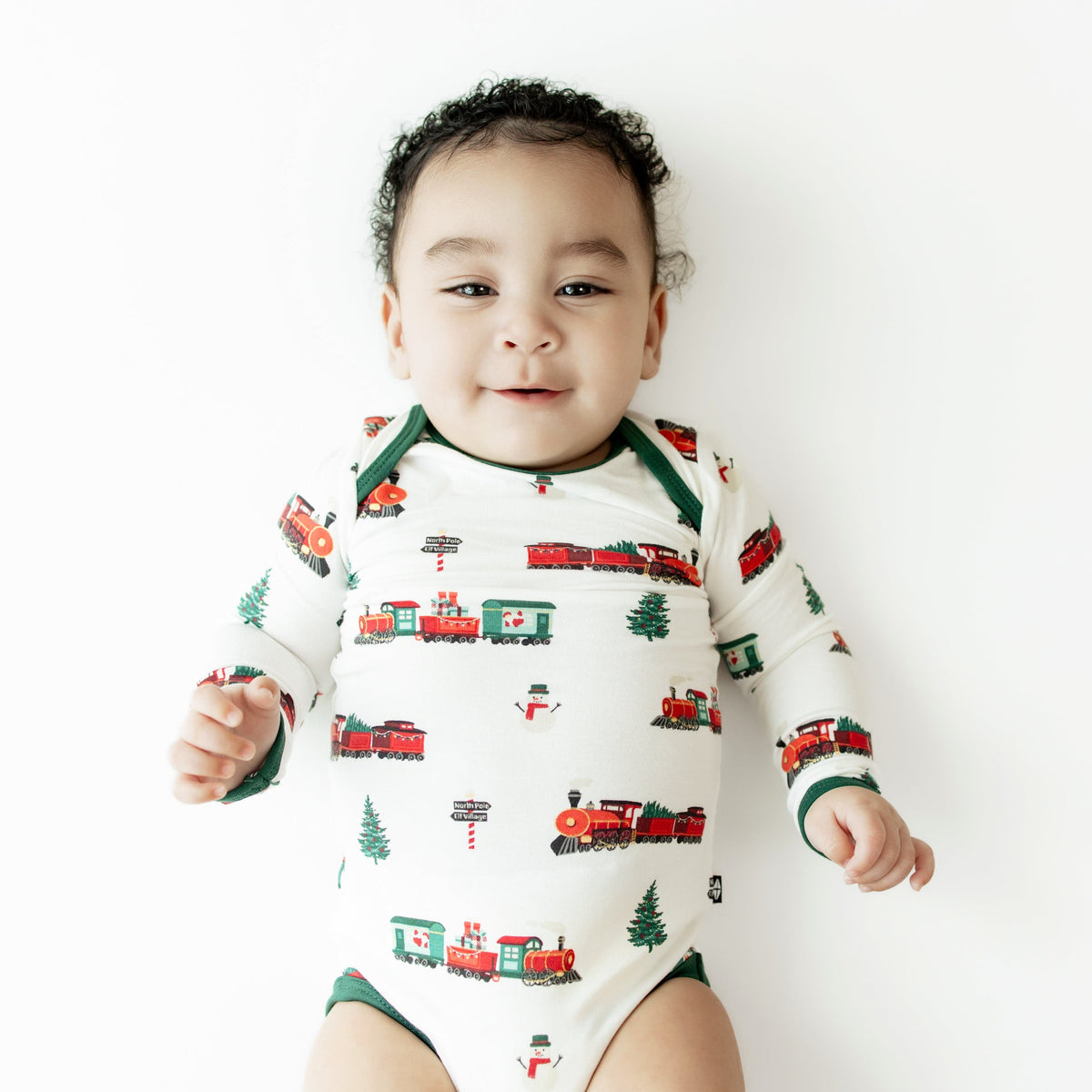 Kyte Baby Long Sleeve Bodysuits Long Sleeve Bodysuit in Holiday Train