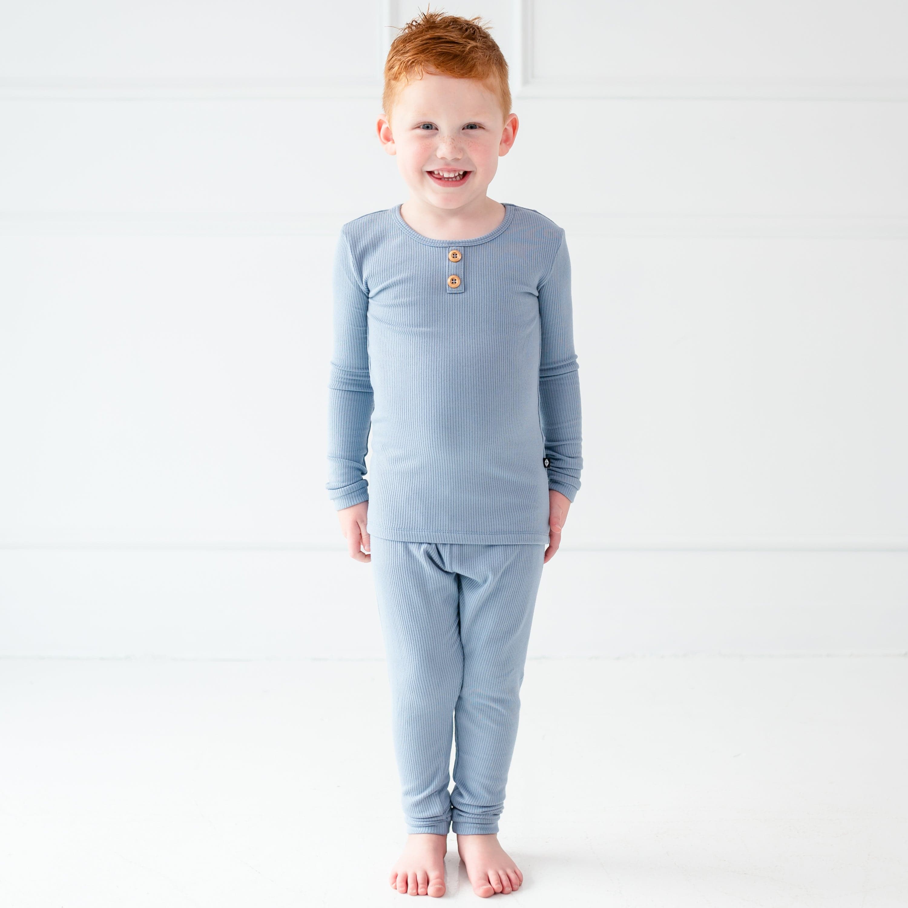 Toddler wearing Kyte Baby Ribbed Henley Set in Slate