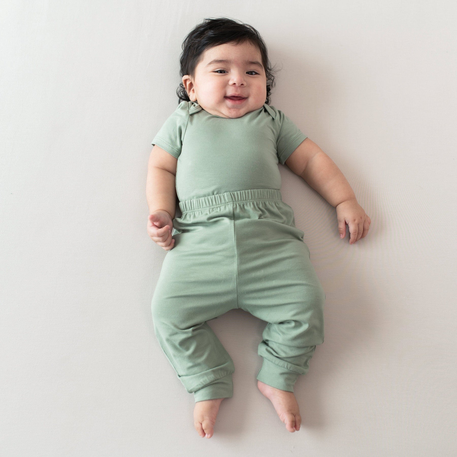 Kyte Baby Short Sleeve Bodysuits Bodysuit in Thyme