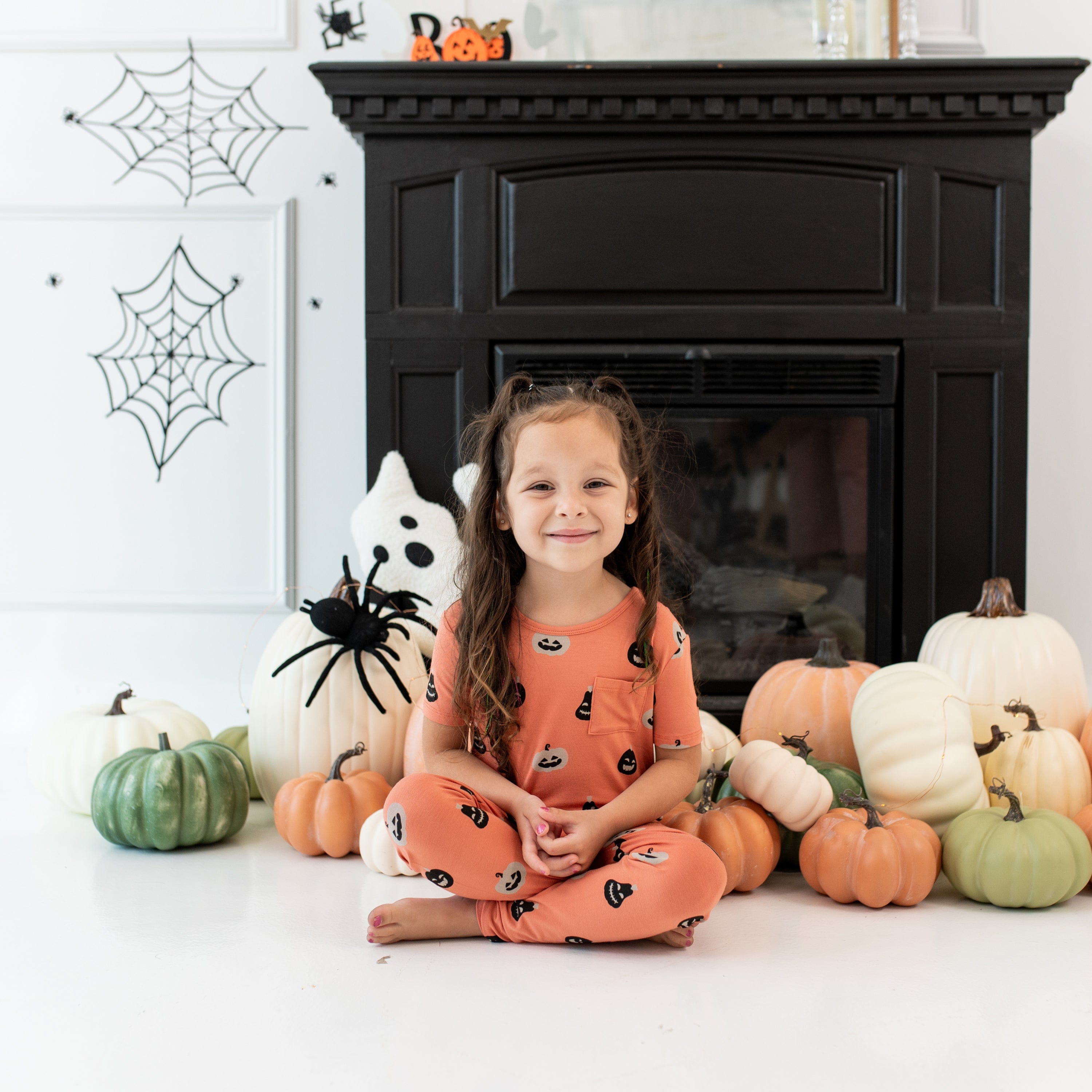 Kyte Baby Short Sleeve with Pants Pajama Short Sleeve with Pants Pajamas in Carve