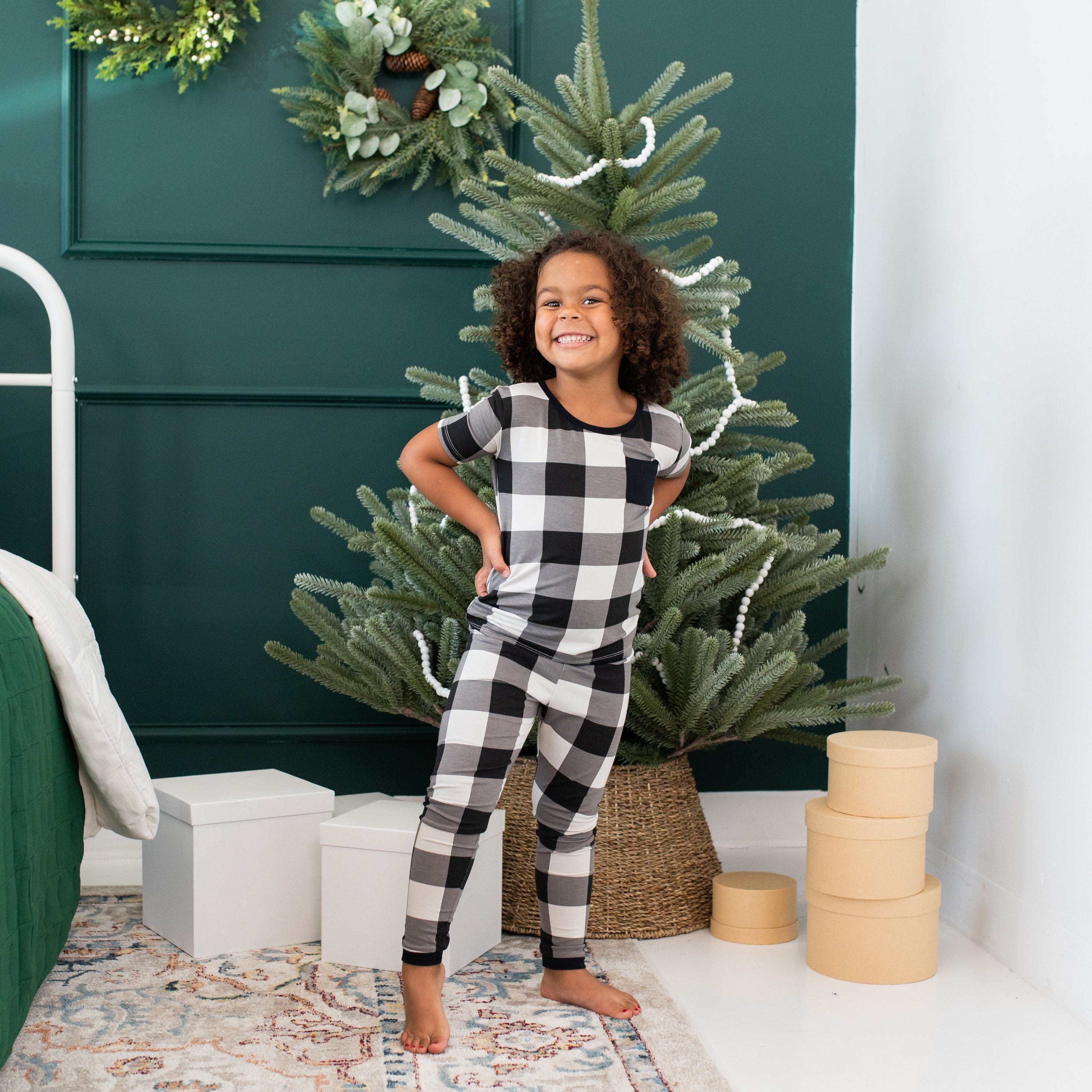 Short Sleeve with Pants Pajamas in Midnight Plaid