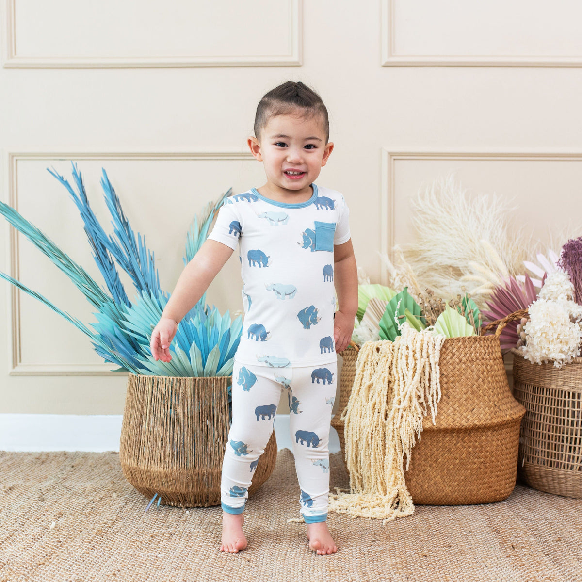 Kyte Baby Short Sleeve with Pants Pajamas Short Sleeve with Pants Pajamas in Rhino