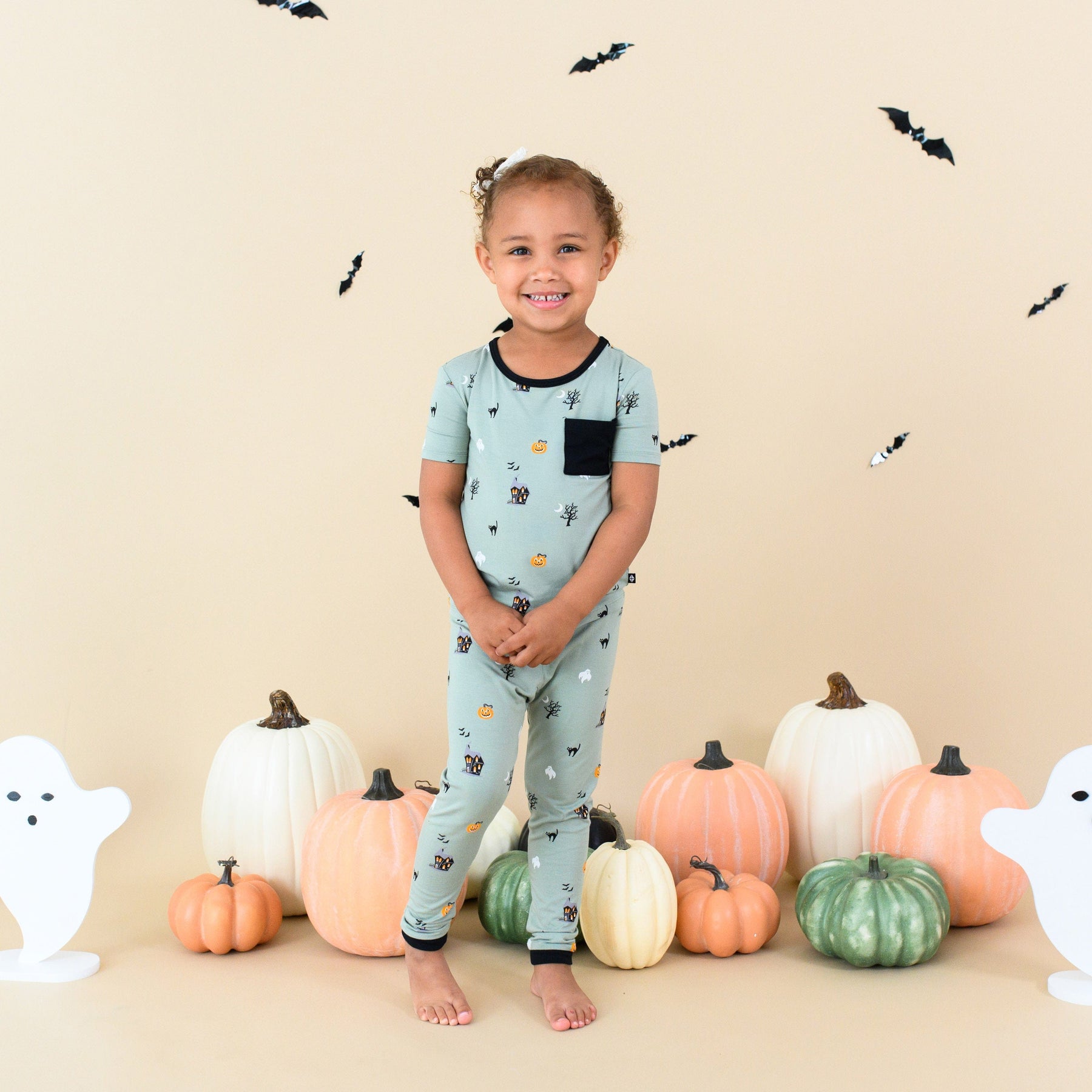 Kyte Baby Short Sleeve with Pants Pajamas Short Sleeve with Pants Pajamas in Spooky