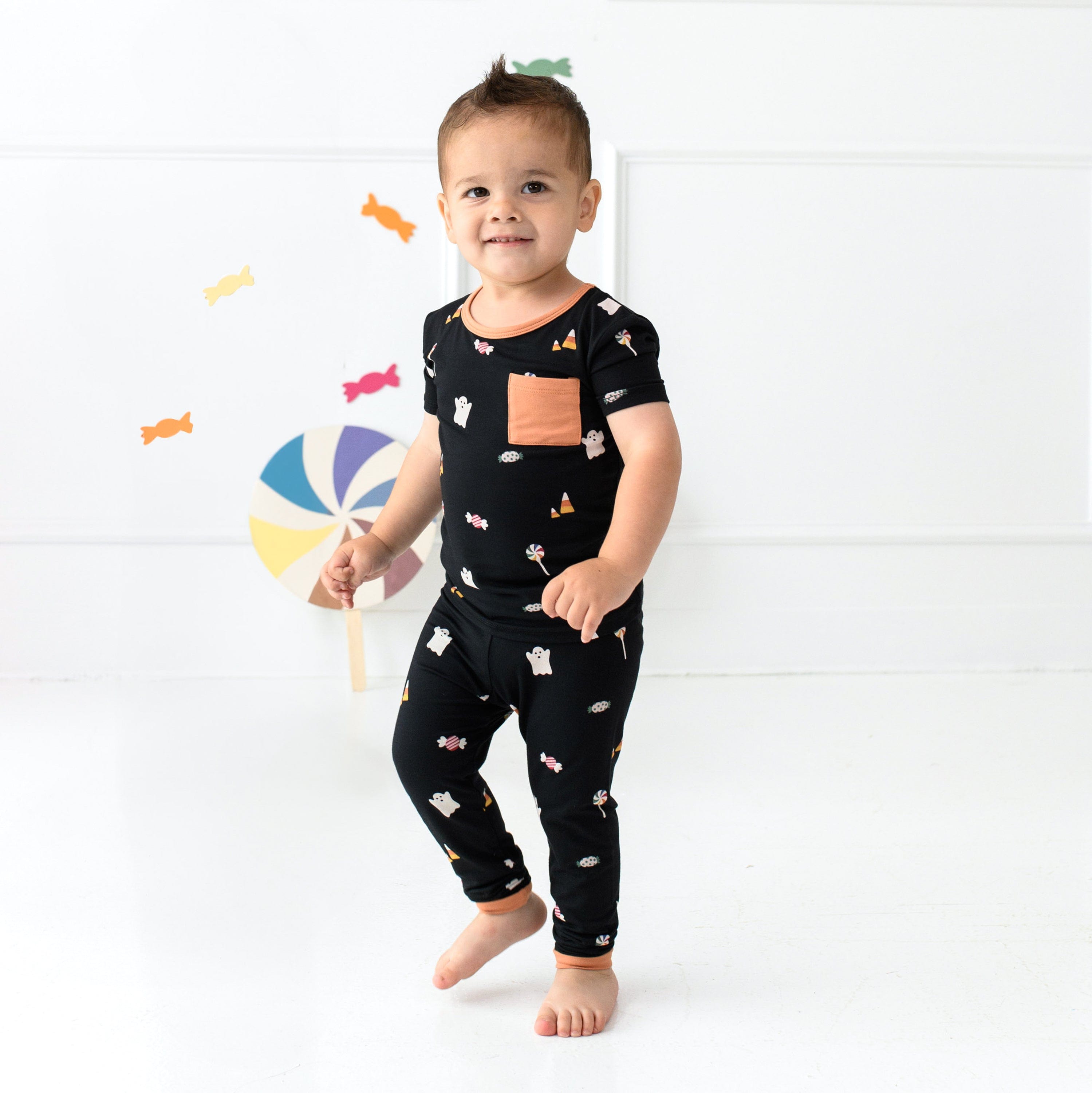 Kyte Baby Short Sleeve with Pants Pajamas Short Sleeve with Pants Pajamas in Trick or Treat