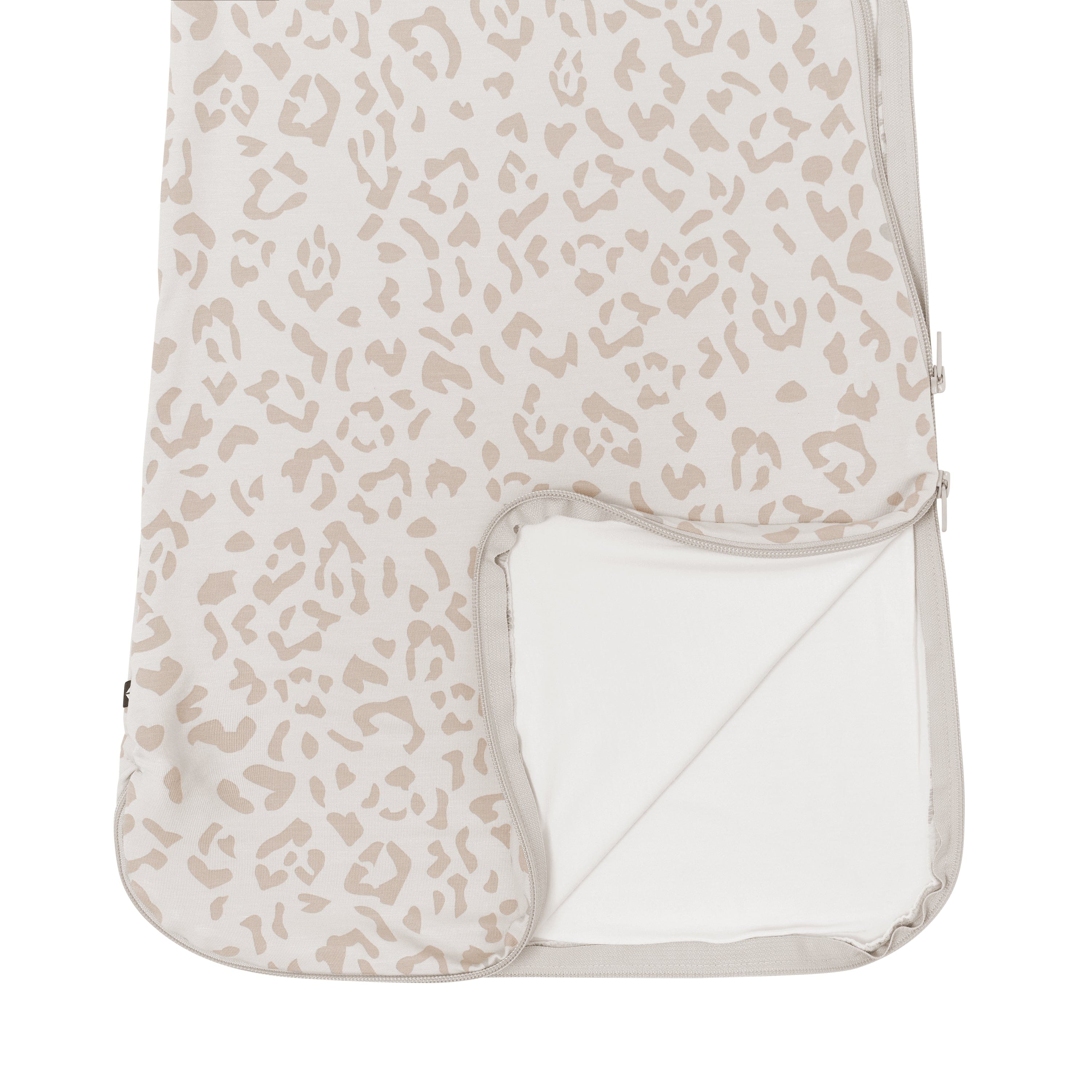 Kyte Baby Sleep Bag 0.5 Tog Sleep Bag in Oat Leopard 0.5