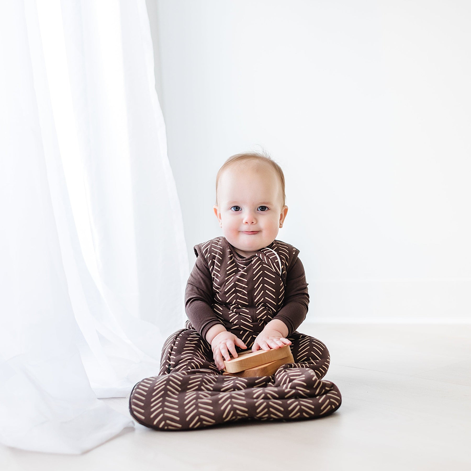 Kyte Baby Sleep Bag 2.5 Tog Sleep Bag in Espresso Herringbone 2.5