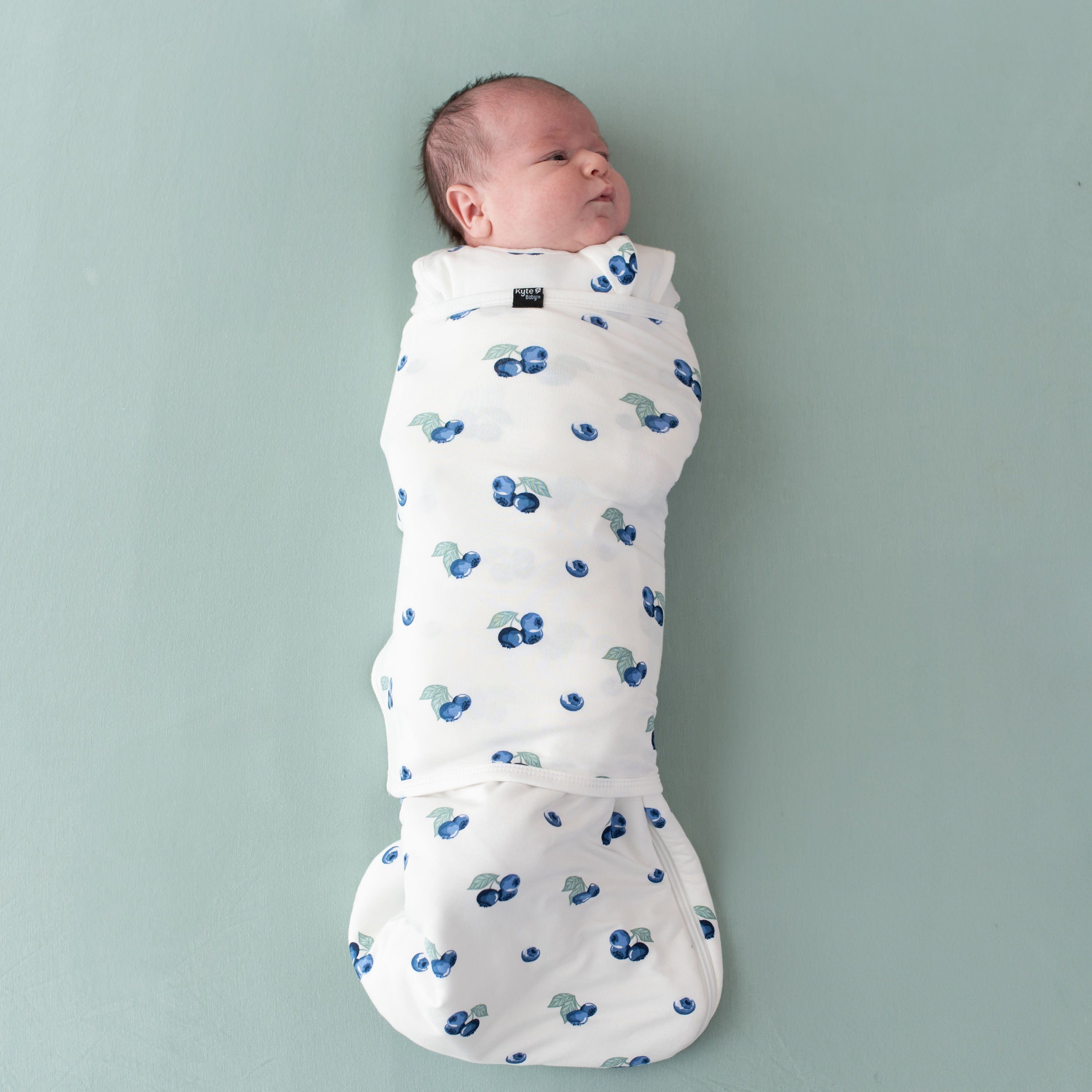 Kyte Baby - Swaddle Blanket - Midnight TAX FREE at Posh Baby
