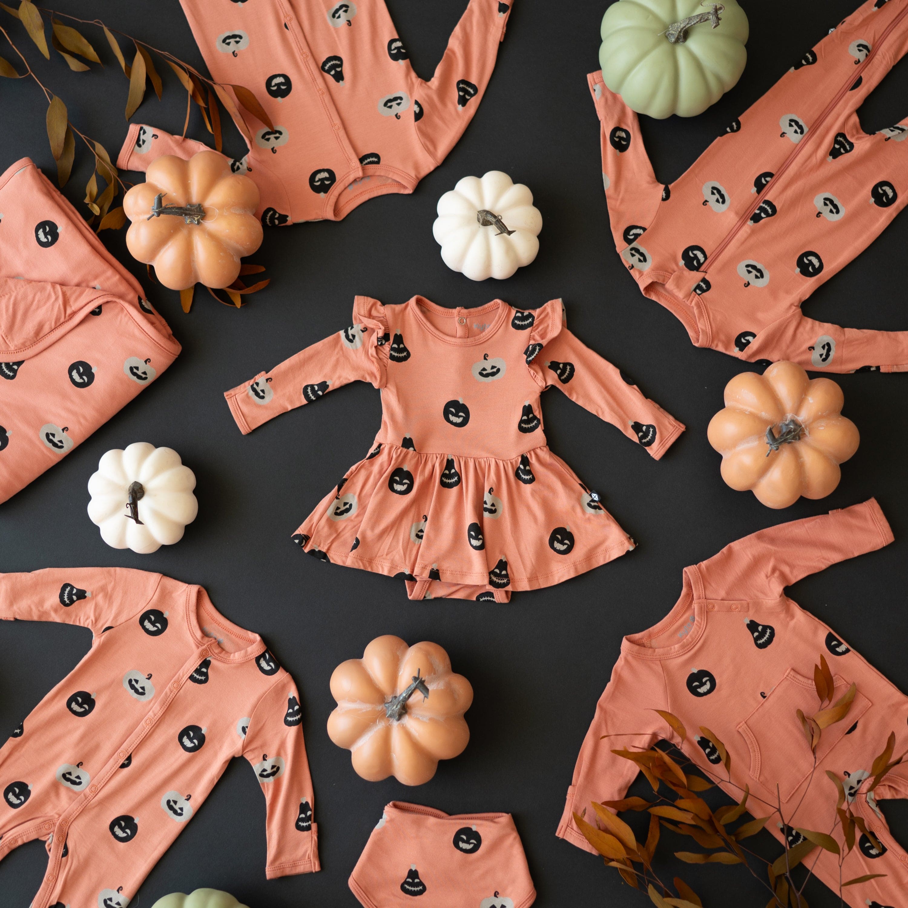 Kyte Baby Snap Romper Romper in Carve