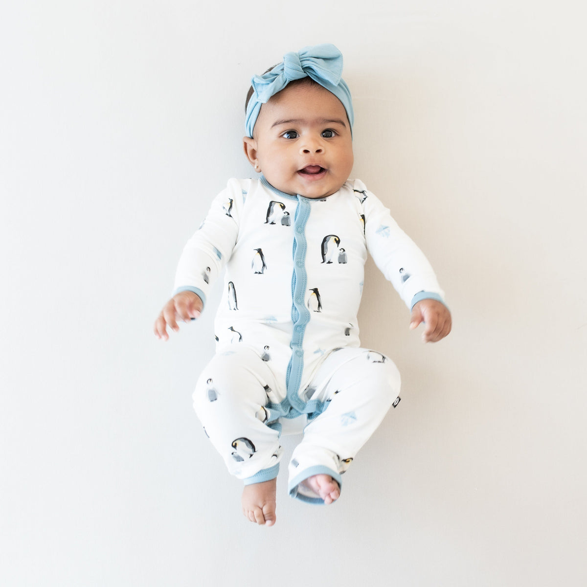 Kyte Baby Snap Romper Romper in Penguin