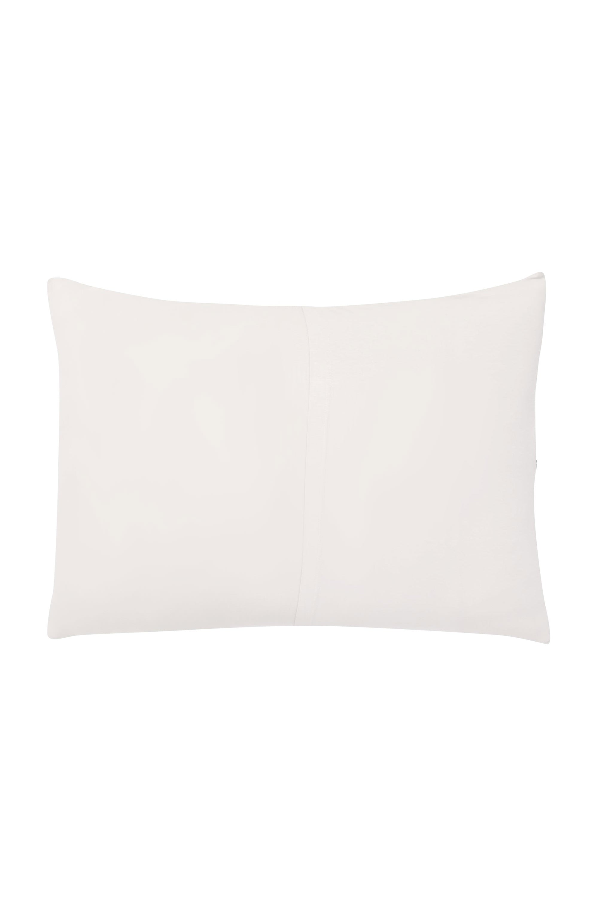 Envelope Closure on Kyte Baby Standard Pillowcase in Oat