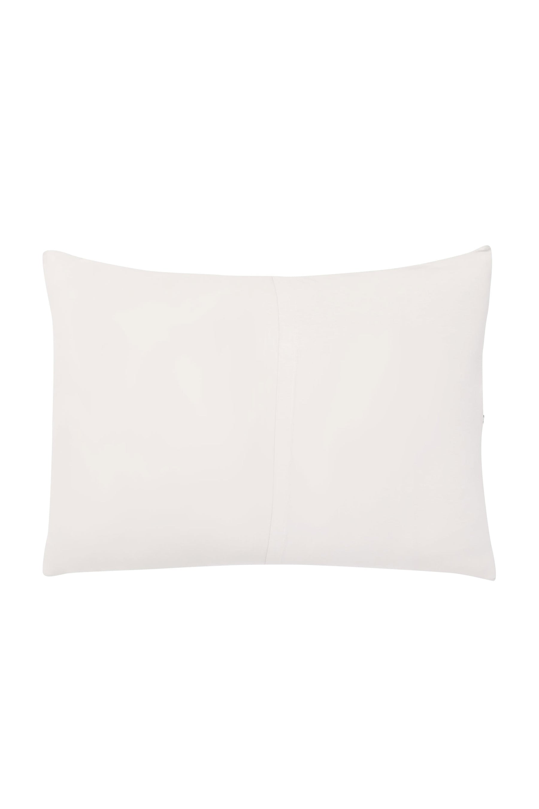 Envelope Closure on Kyte Baby Standard Pillowcase in Oat