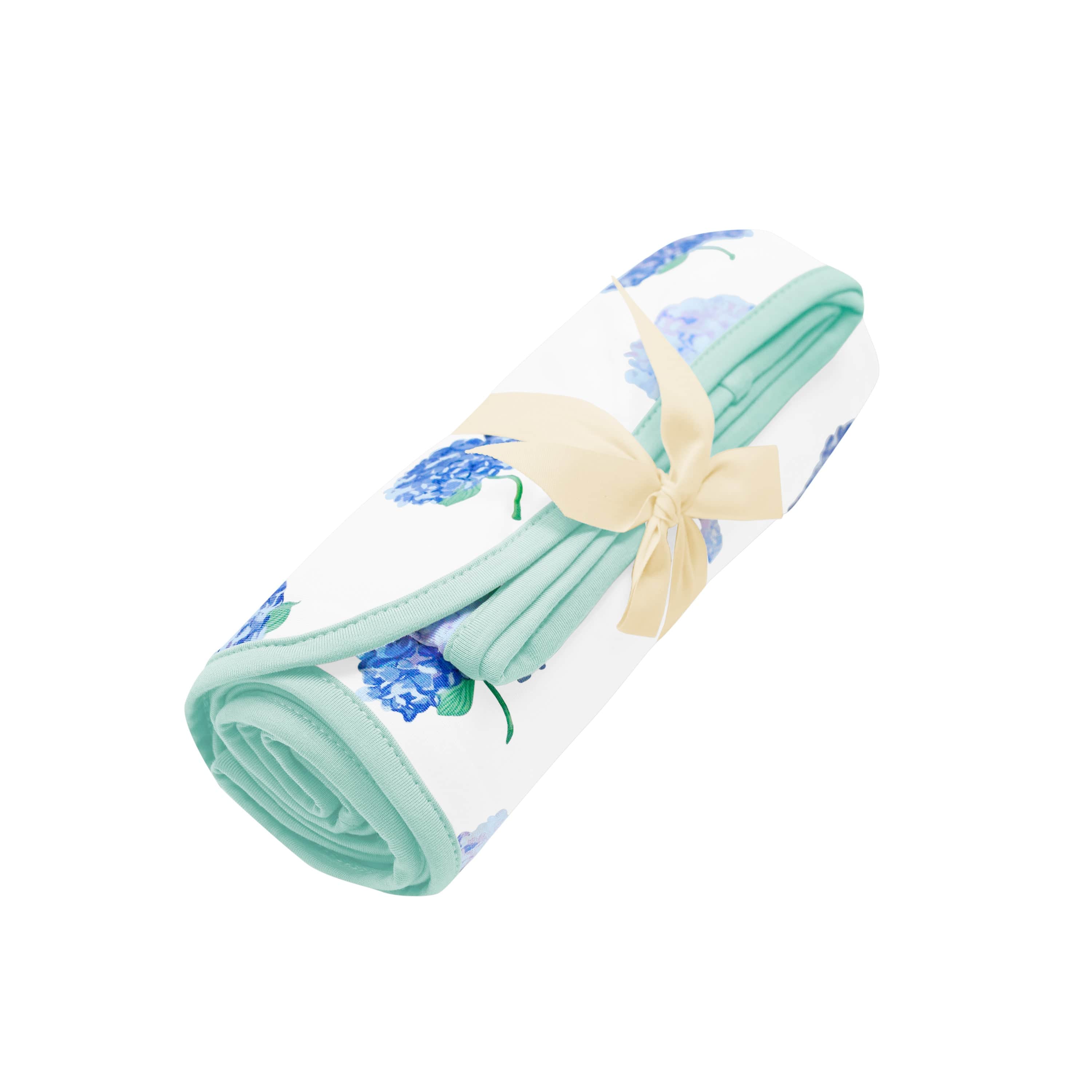 Kyte Baby Swaddling Blanket Hydrangea / Infant Swaddle Blanket in Hydrangea
