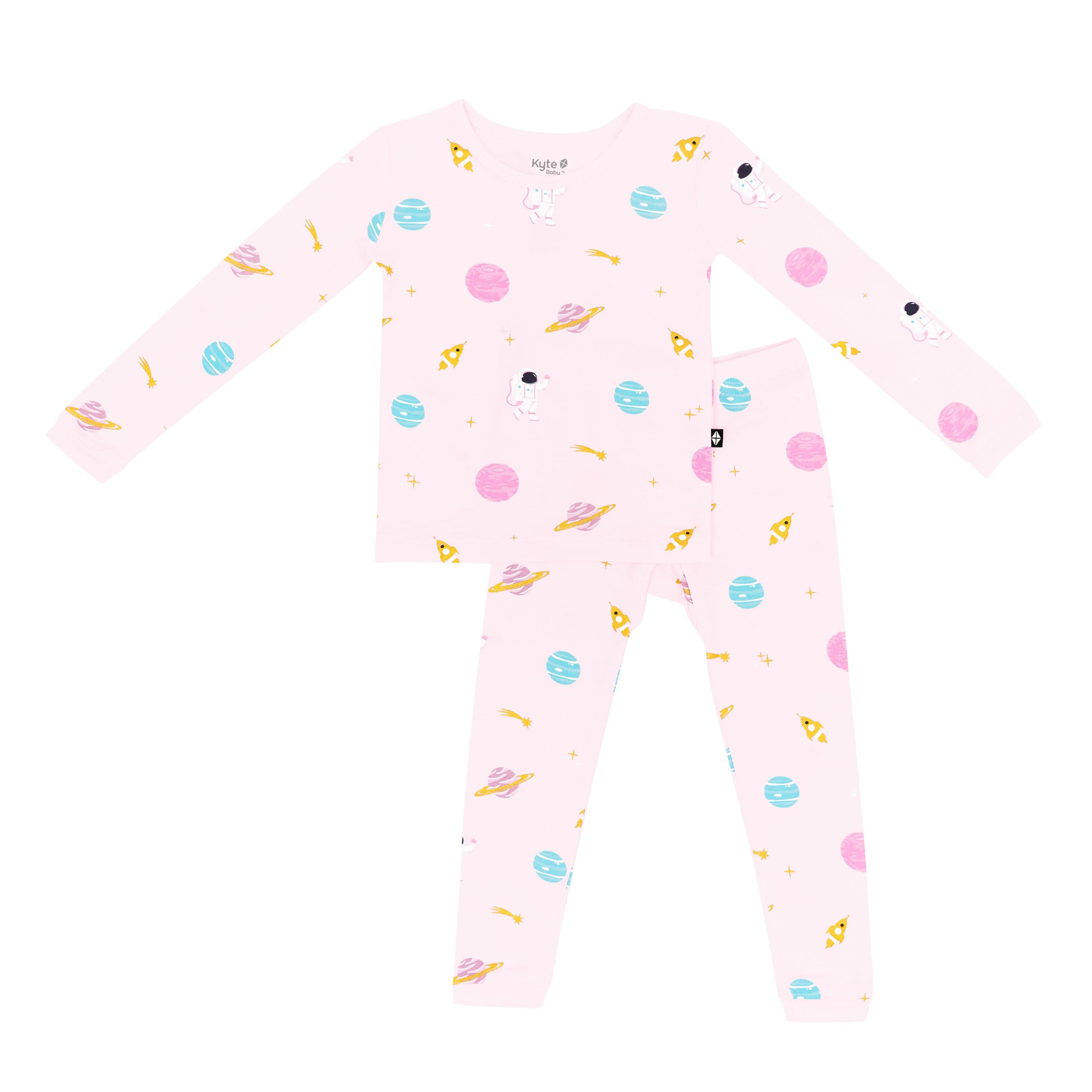 Kyte Baby 4t hotsell blush leaopard, succulent and unknown pink two piece pj bundle