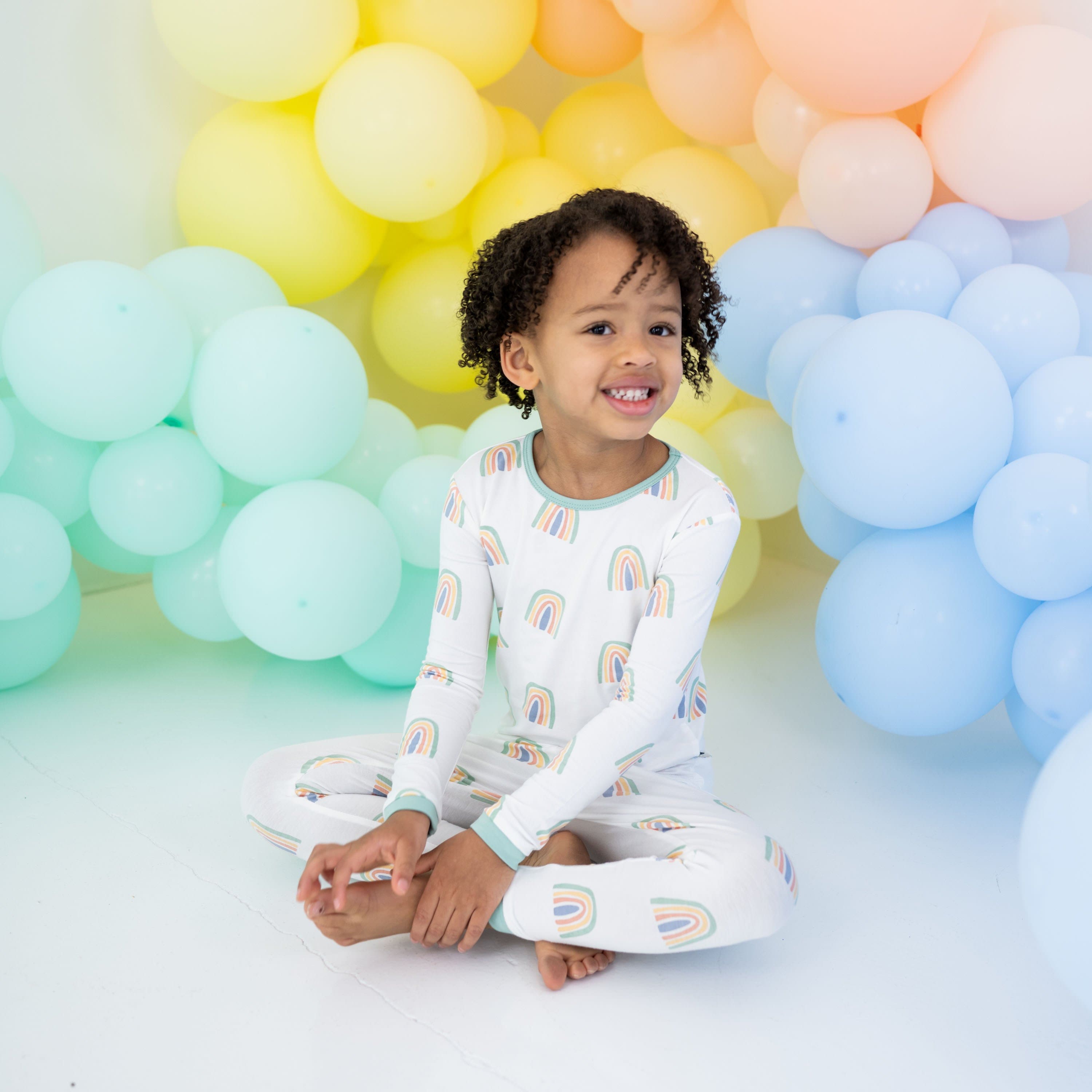 Kyte Baby Toddler Long Sleeve Pajamas Long Sleeve Pajamas in Wasabi Rainbow