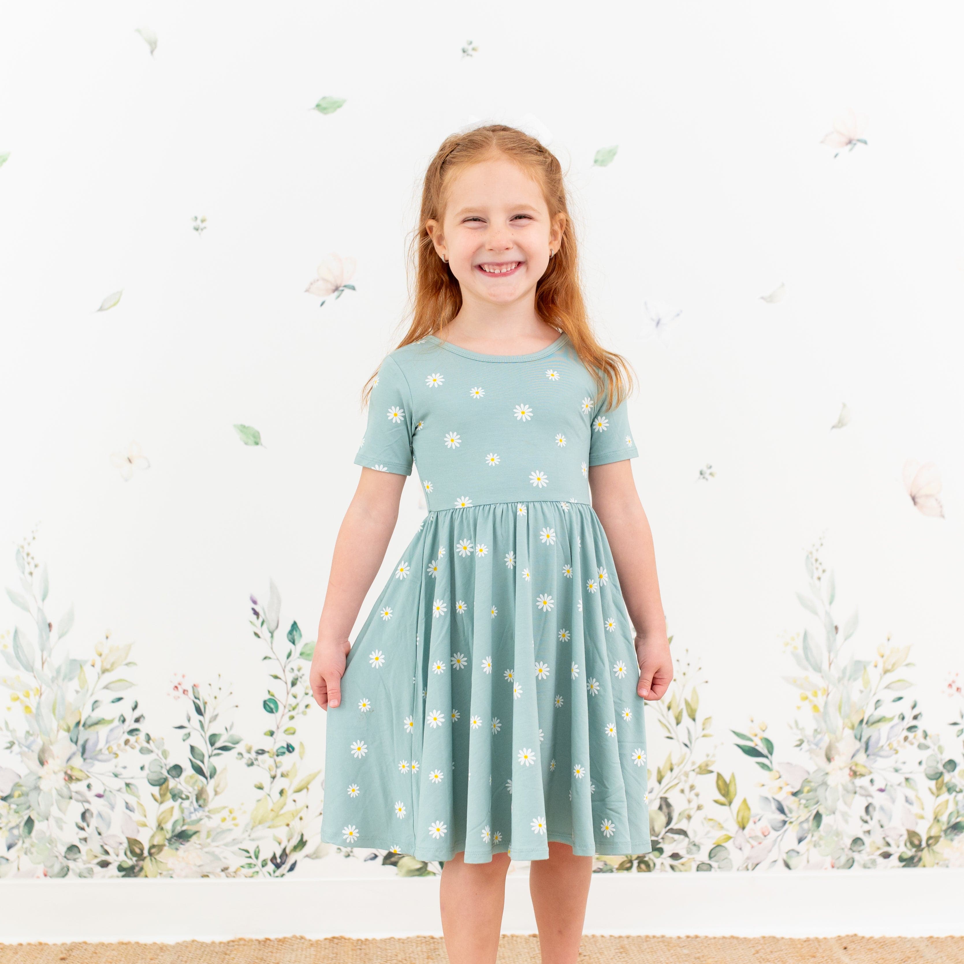 Warehouse daisy 2025 mini tea dress