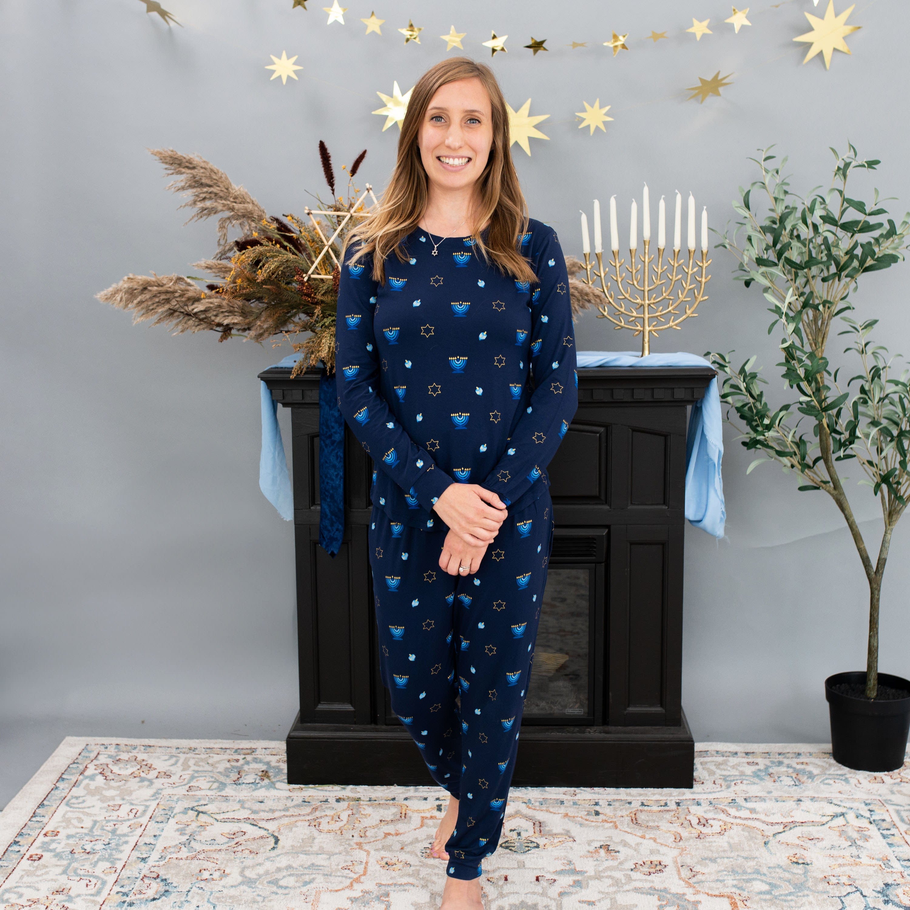 Kyte Baby Women's Jogger Pajama Set Women's Jogger Pajama Set in Hanukkah