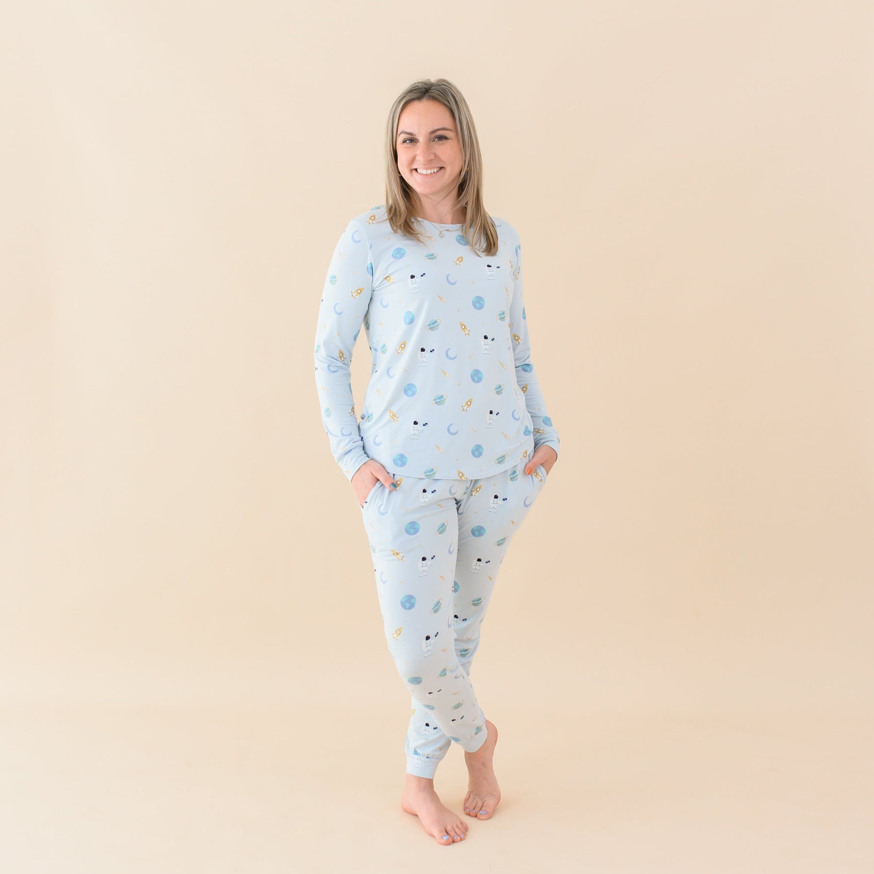 Kyte Baby Women's Jogger Pajama Set Women's Jogger Pajama Set in Ice Space