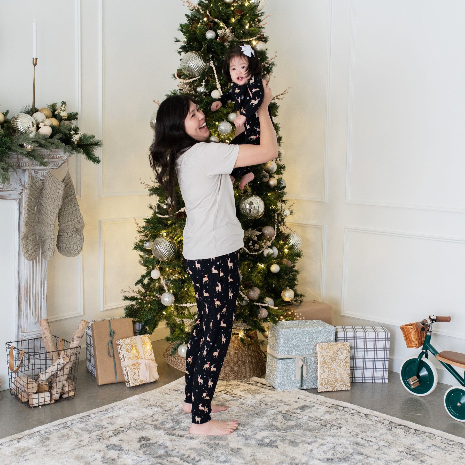 Kyte Baby Women's Jogger Pants Women's Jogger Pants in Midnight Deer