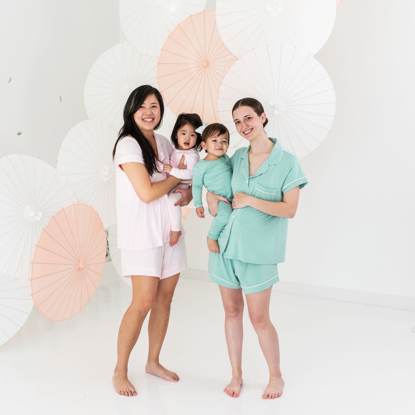 Kyte Baby Women’s Short Sleeve Pajama Set Women’s Short Sleeve Pajama Set in Sakura with Cloud Trim