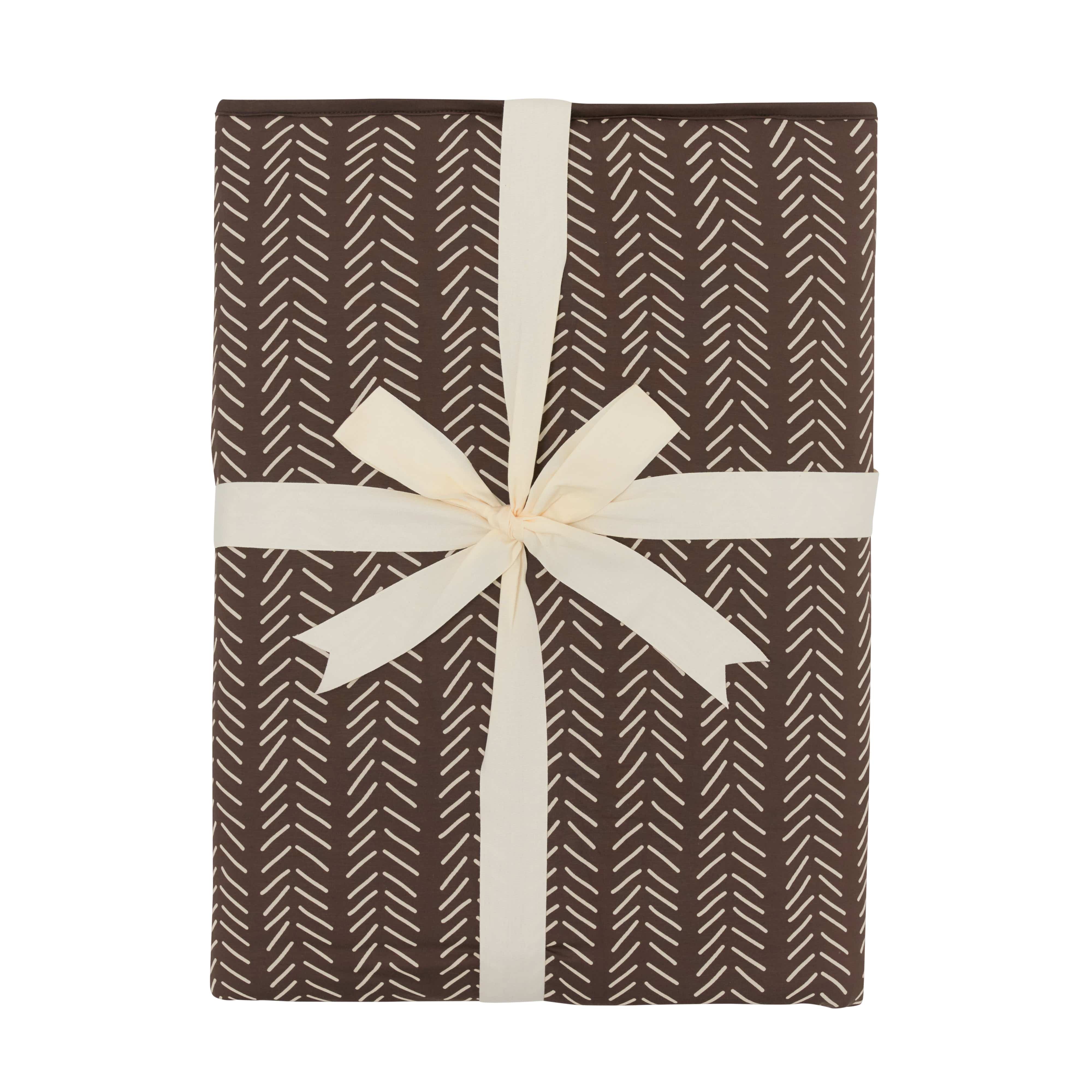 Kyte Baby Youth Blanket Espresso Herringbone / Youth Youth Blanket in Espresso Herringbone 2.5