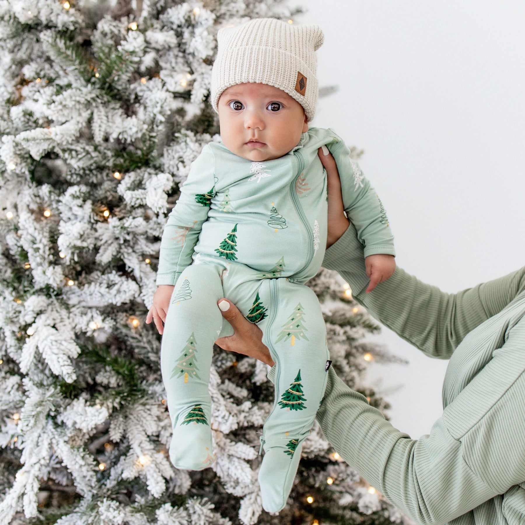 Kyte Baby Zippered Footies Zippered Footie in Boho Tree