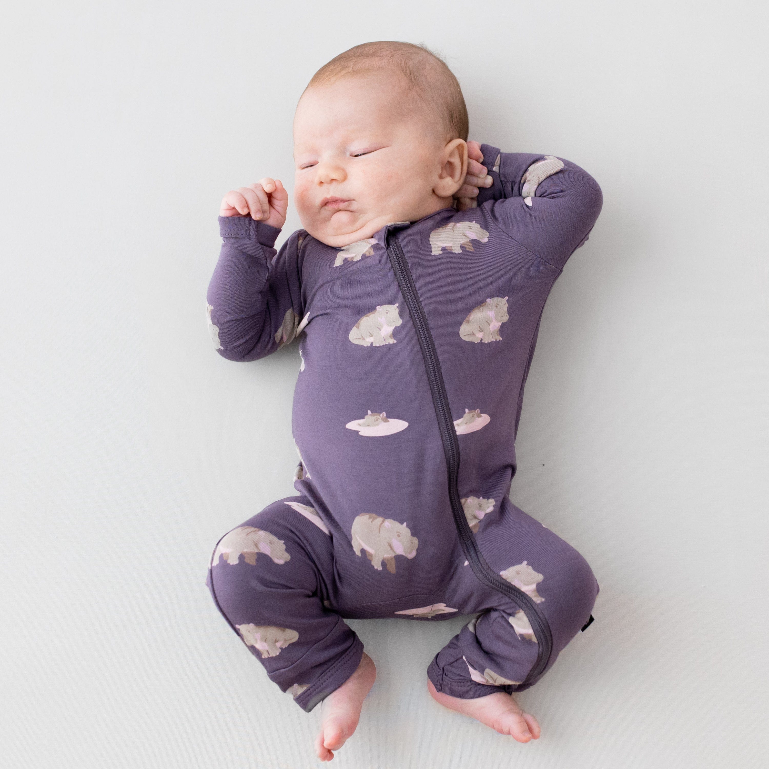 Kyte baby mauve deals zipper romper