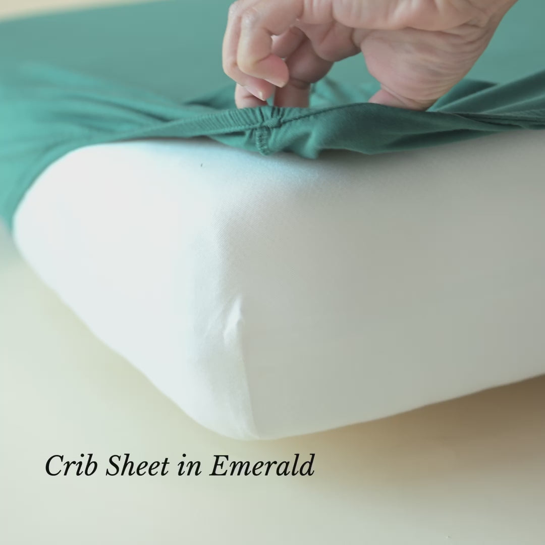 Crib Sheet in Emerald