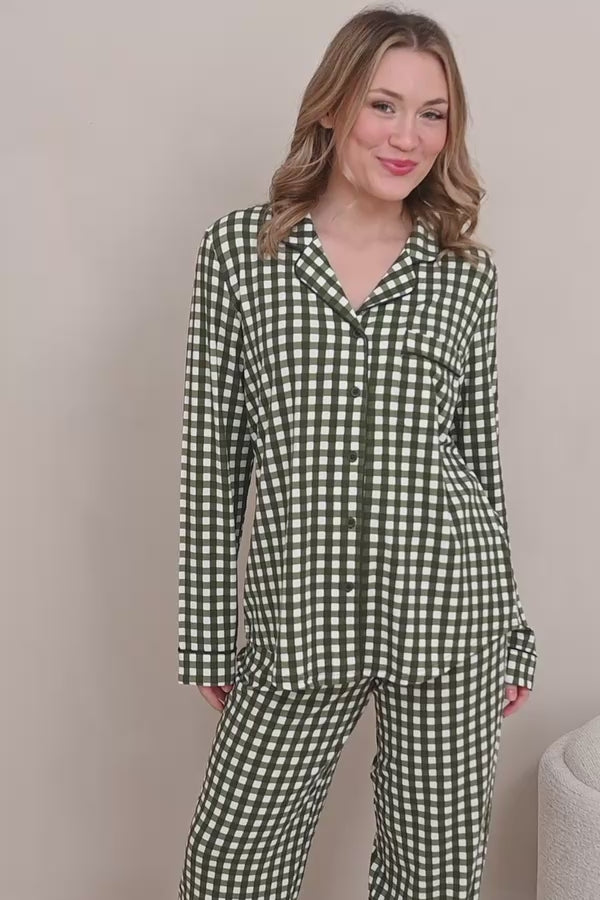 Video of female modeling the Long-Sleeved Women's Pajama Set in Gingham Fir