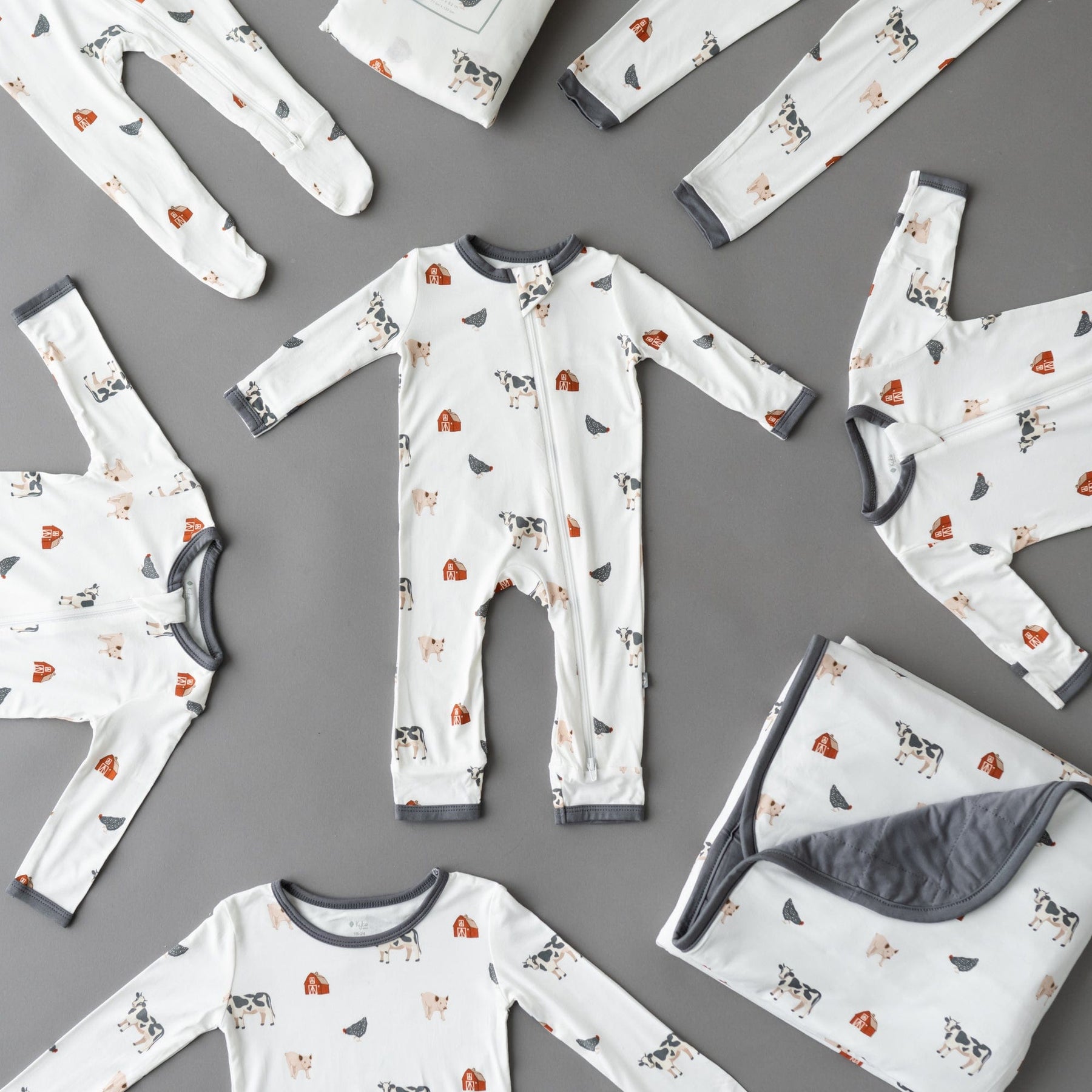 Kyte BABY Zippered Rompers Zippered Romper in Farm