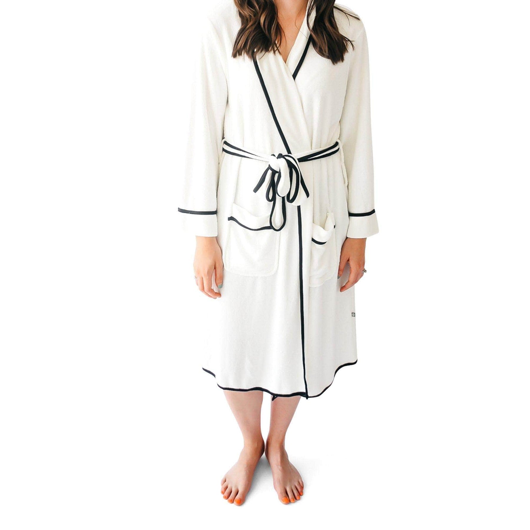 Kyte BABY Home and Bath Adult Bath Robe in Cloud with Midnight Trim