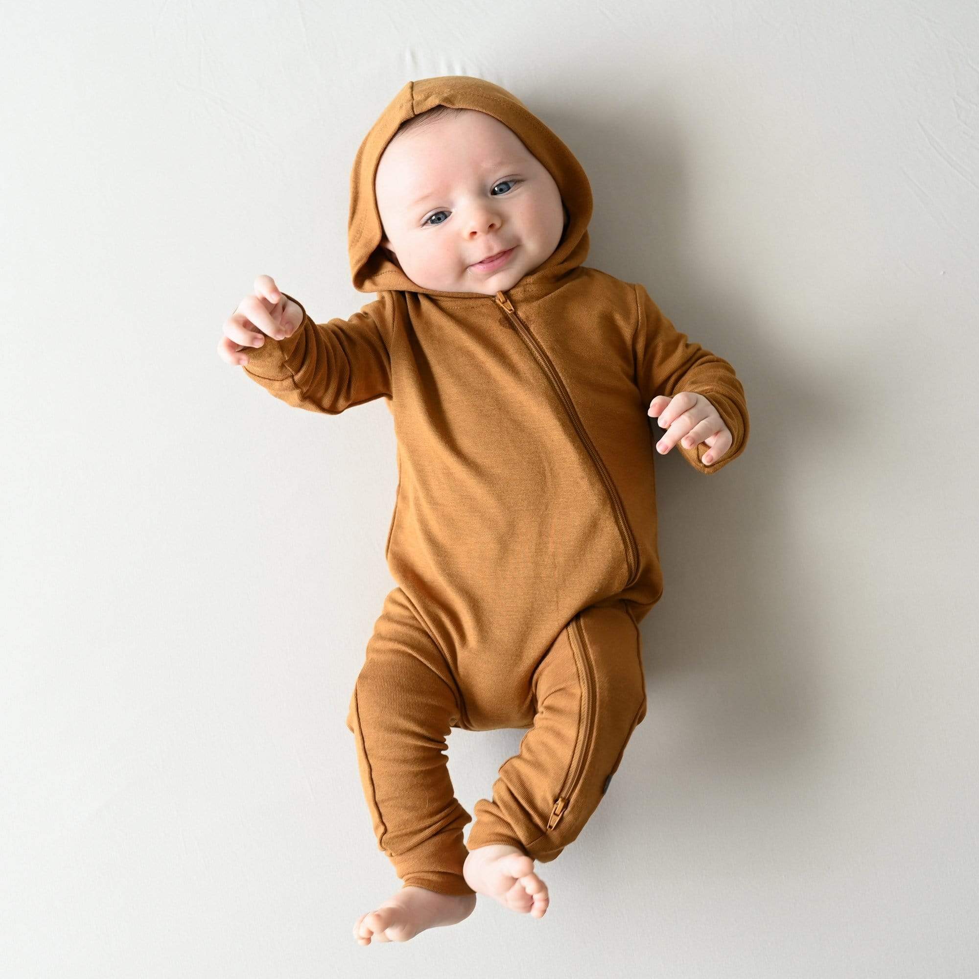 Kyte BABY Hooded Zippered Romper Bamboo Jersey Hooded Zippered Romper in Nutmeg