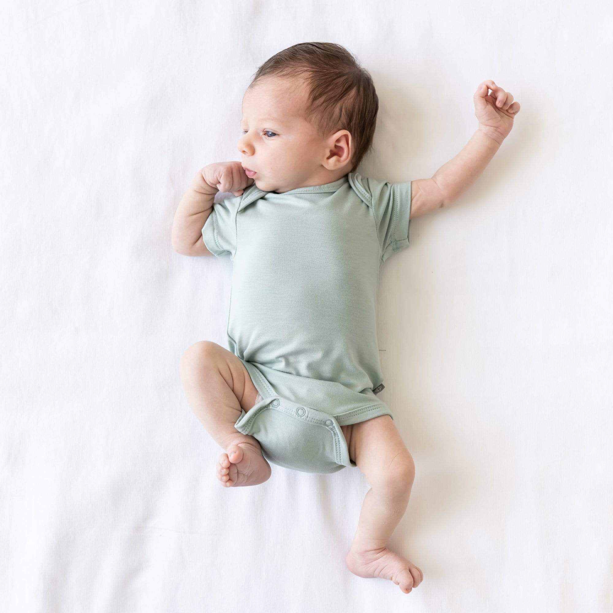 Kyte Baby Bodysuit Long in Sage - Kyte Baby Canada - Bamboo