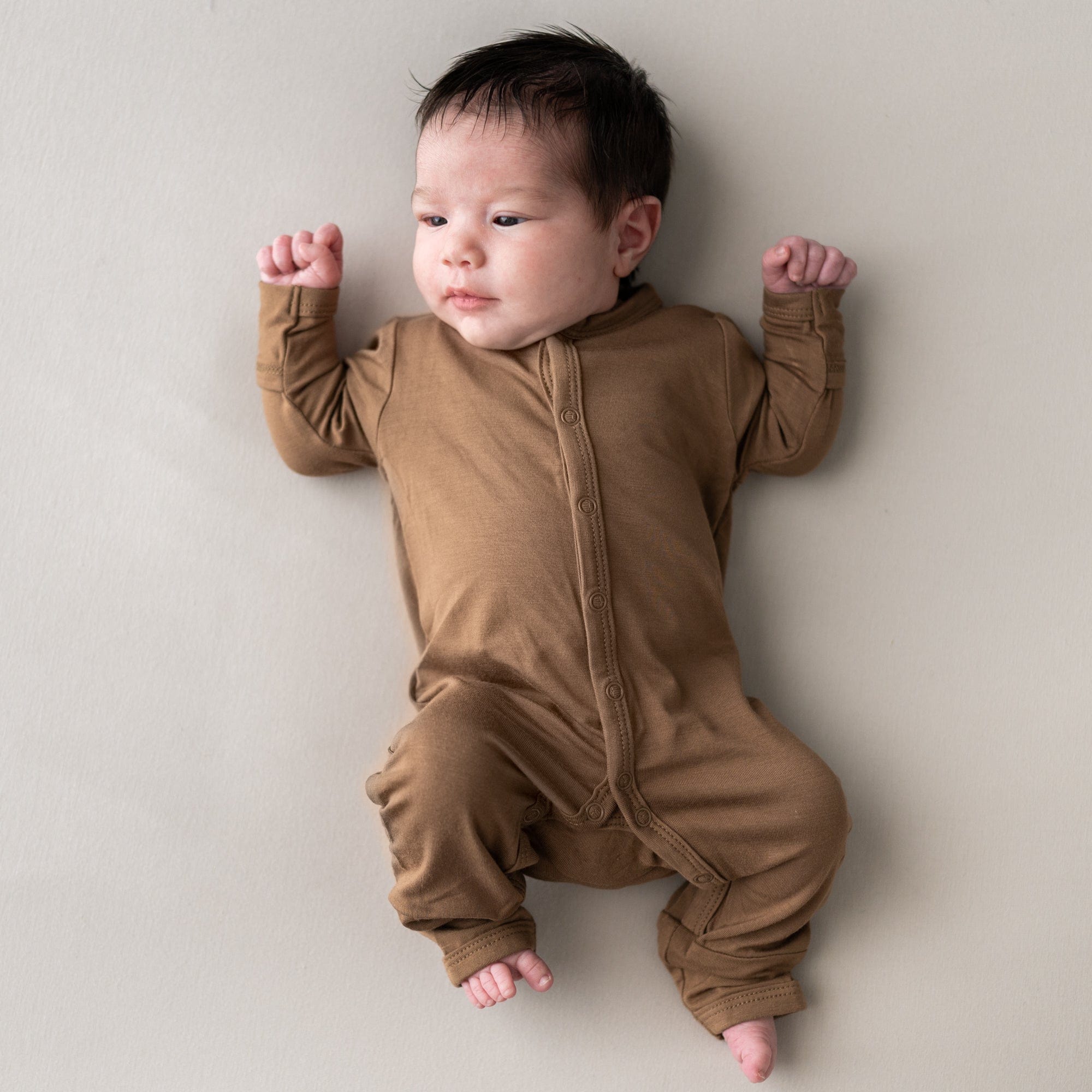 Kyte BABY Layette Romper in Coffee