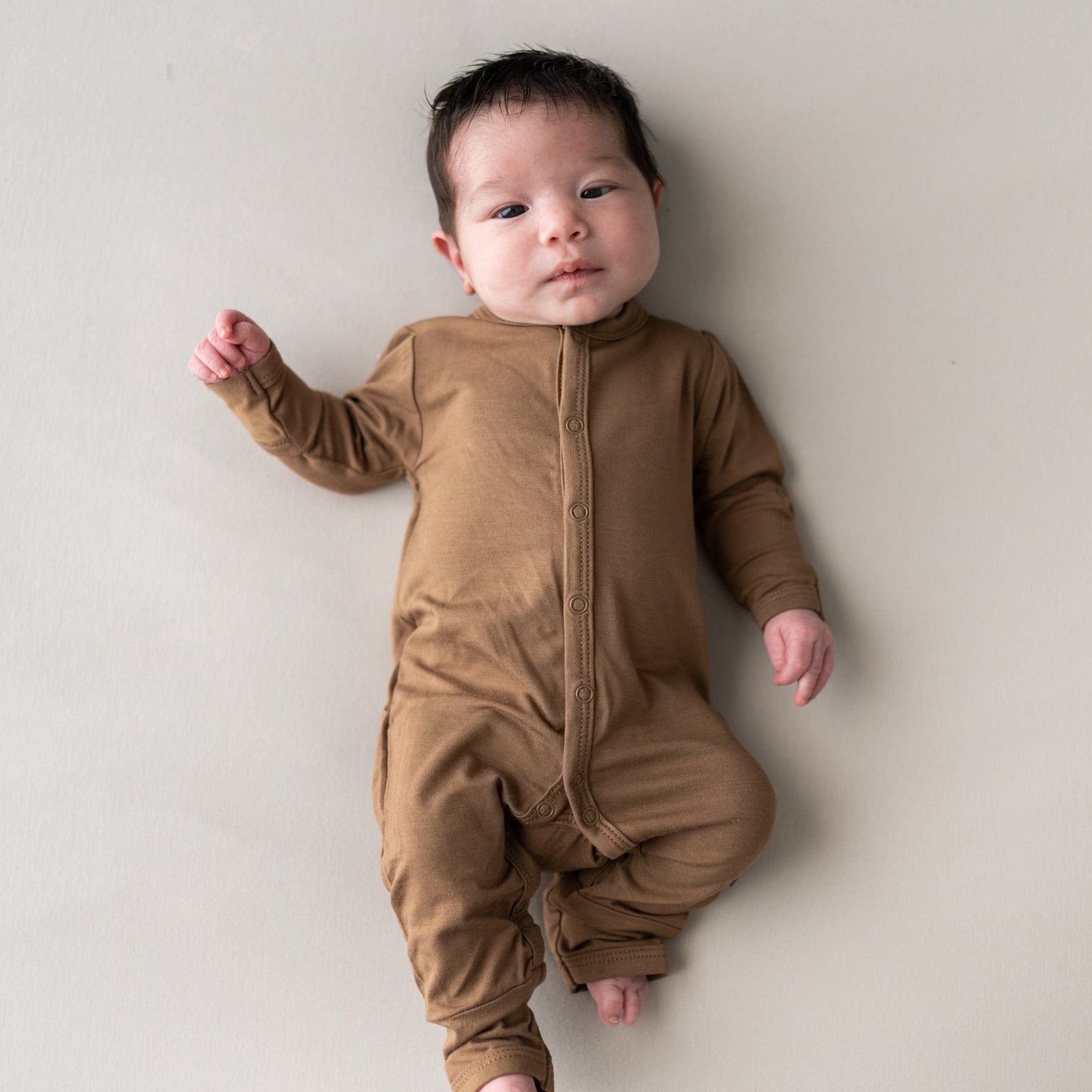 Kyte BABY Layette Romper in Coffee