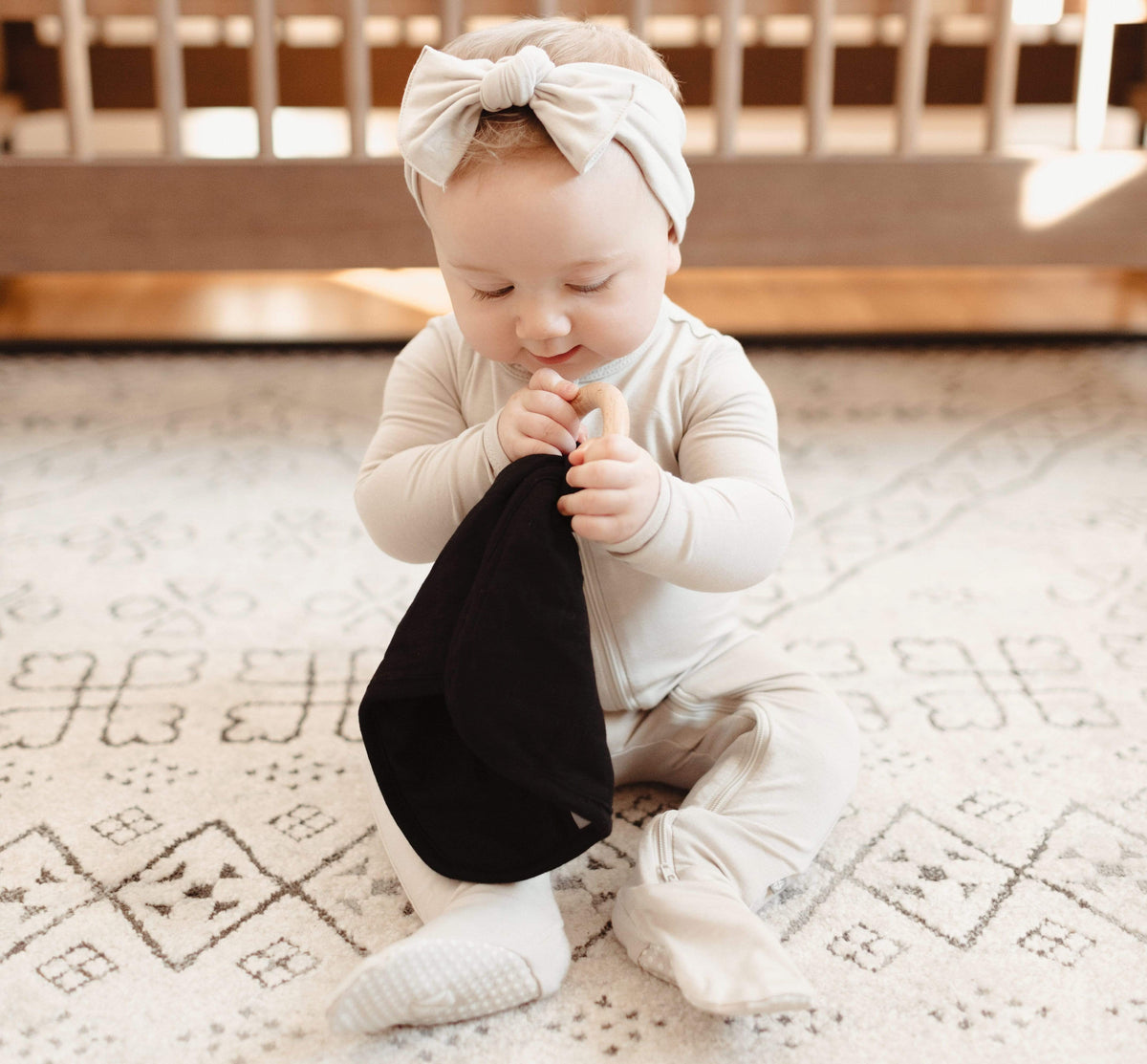 Lovey Midnight Removable Wooden Teething Ring