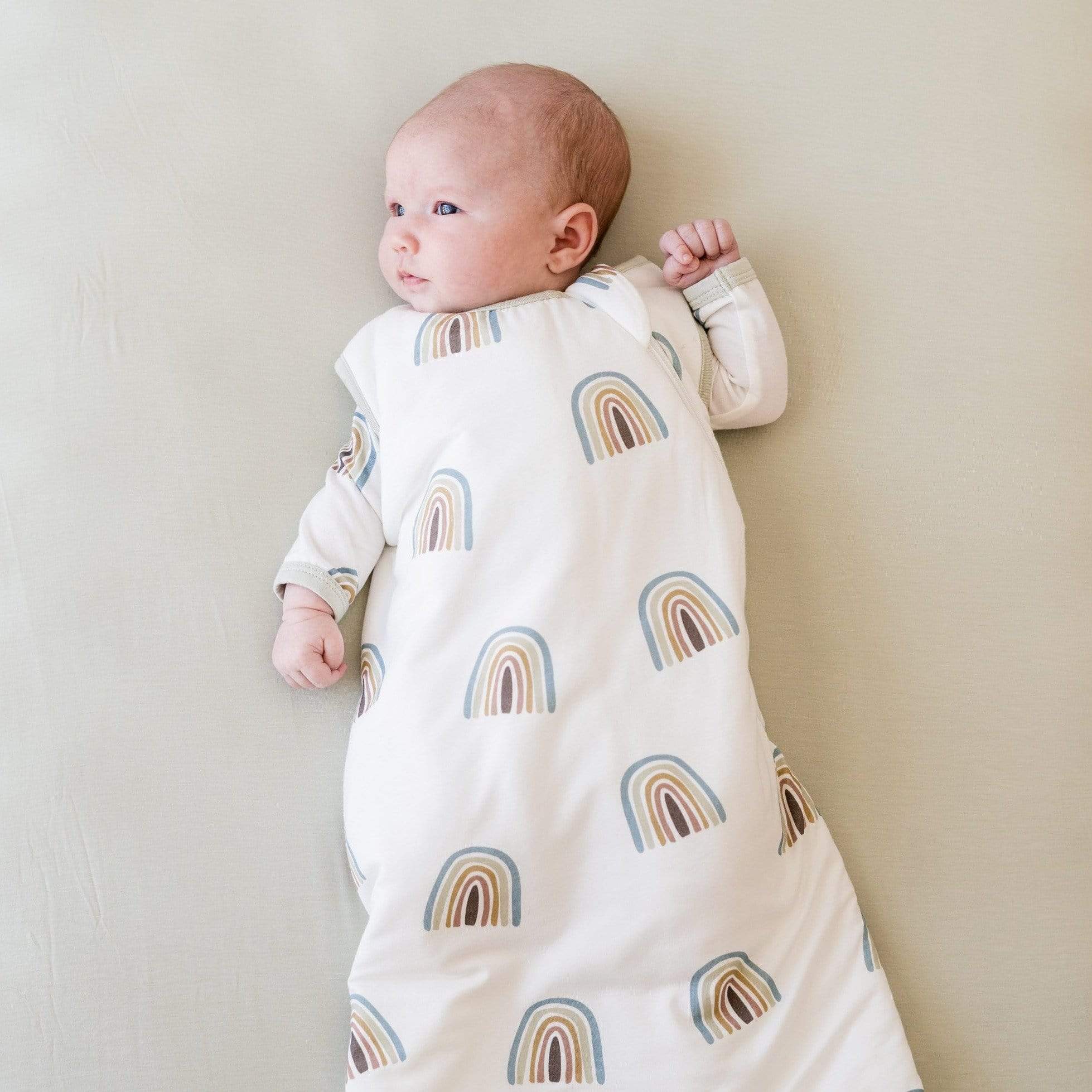 Kyte BABY Sleep Bag 1.0 Tog Printed Sleep Bag in Aloe Rainbow 1.0