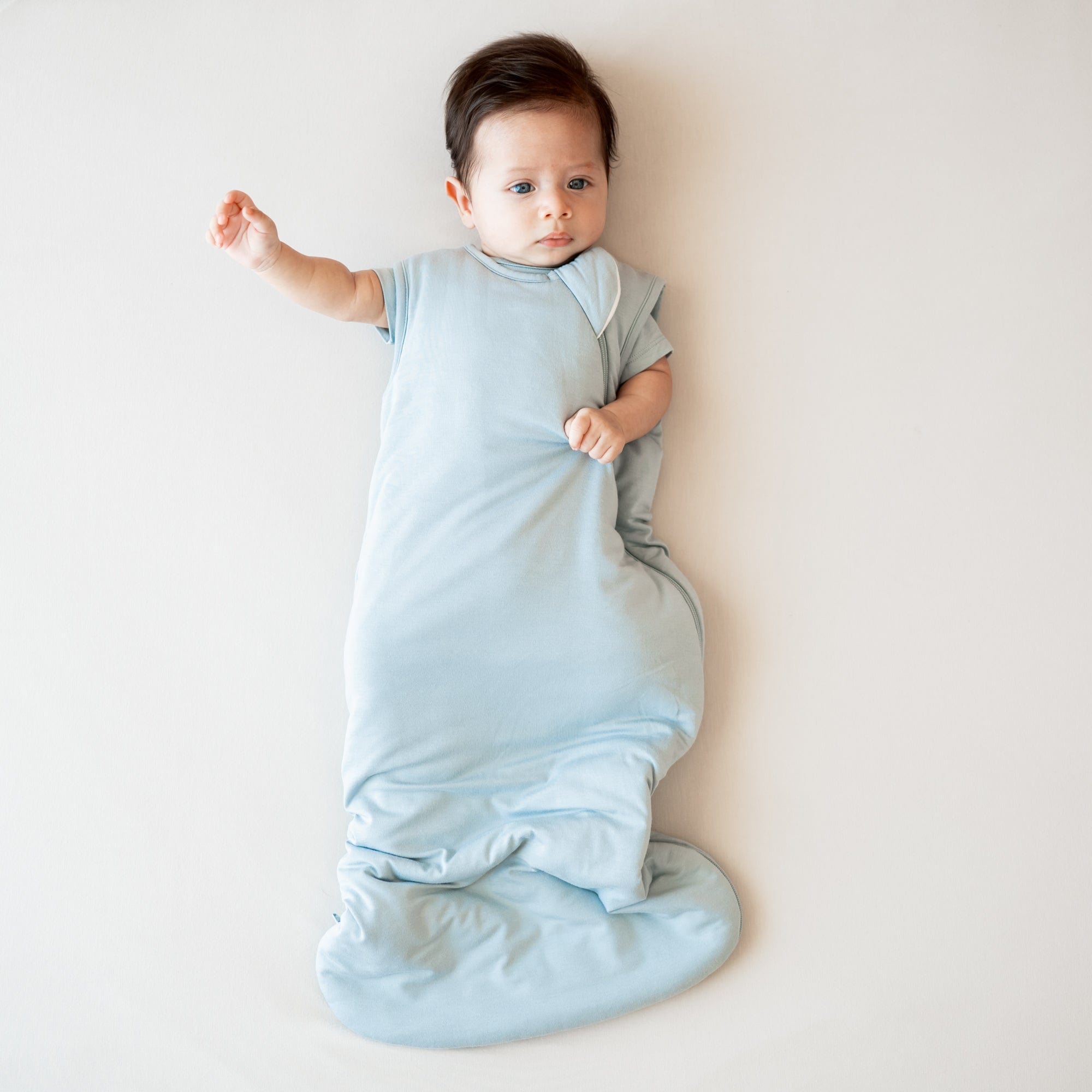 Light tog hot sale baby sleeping bag