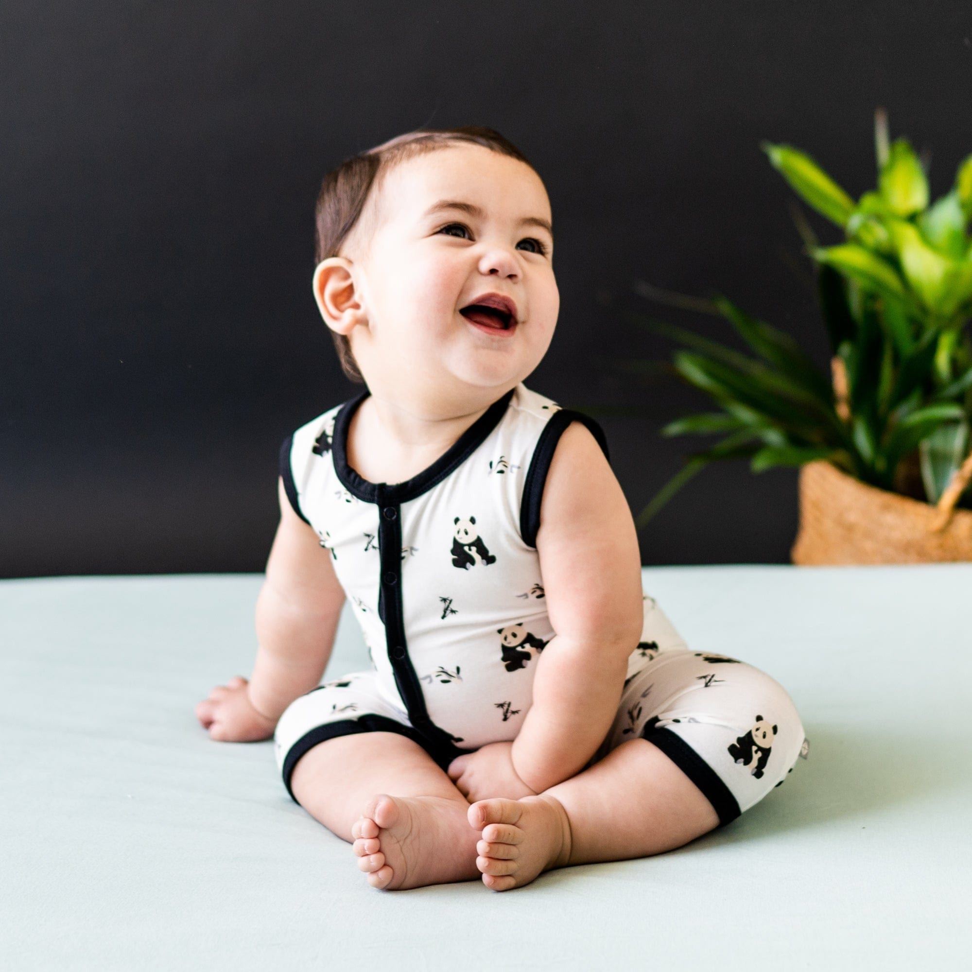 Kyte BABY Snap Sleeveless Romper Sleeveless Romper in Black and White Zen