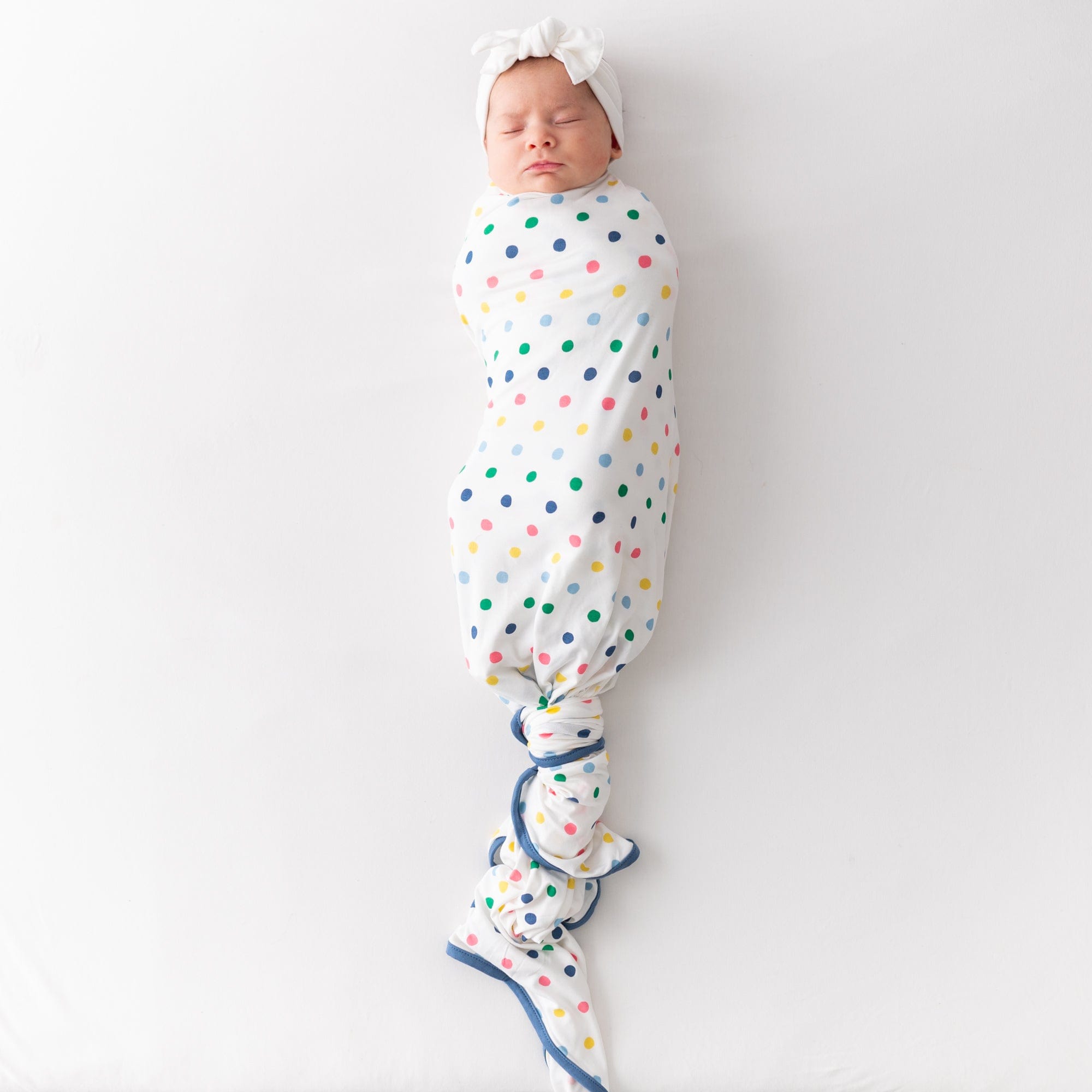 Kyte BABY Swaddle Spring Polka Dots / Infant Printed Swaddling Blanket in Spring Polka Dots